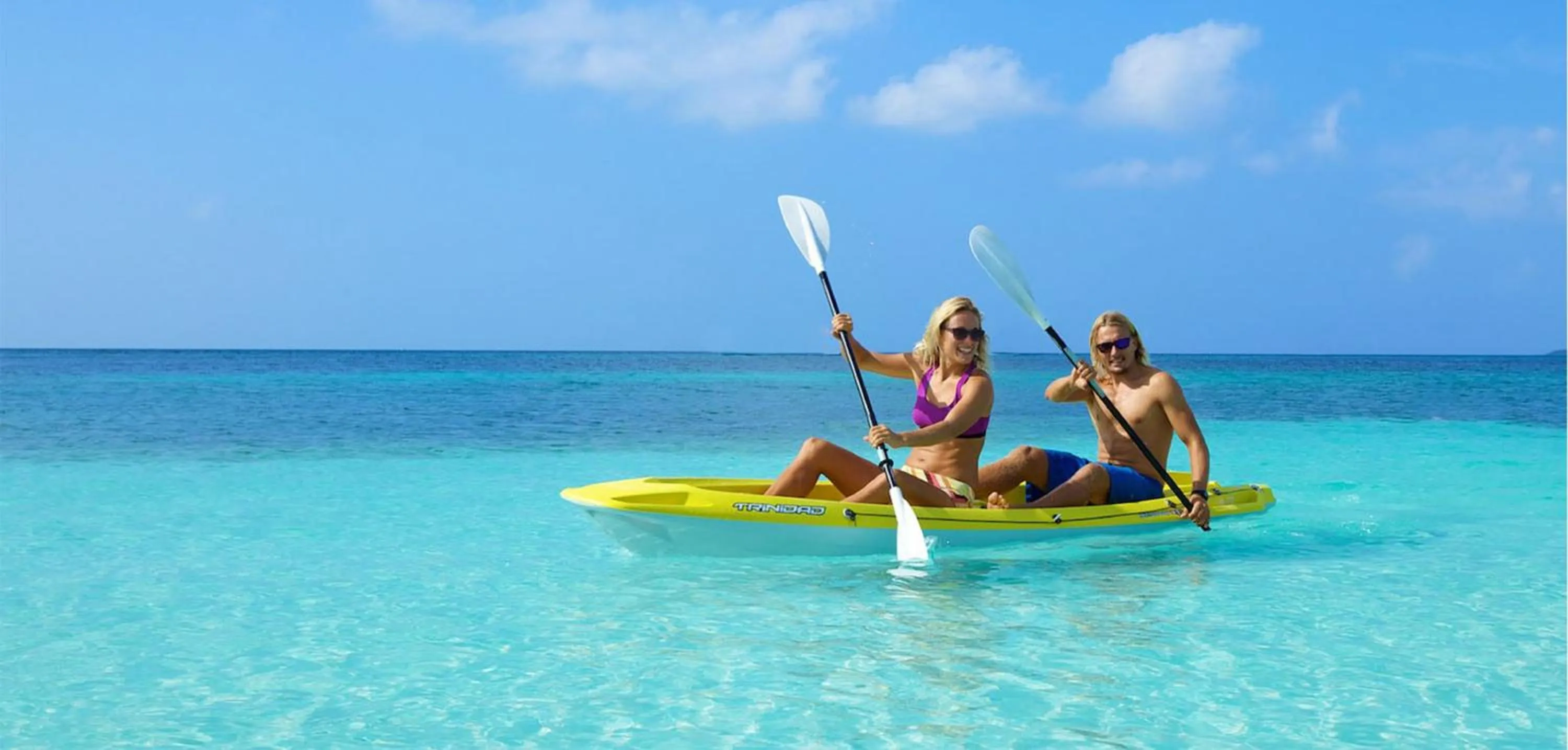 Day in Batuta Maldives Surf View