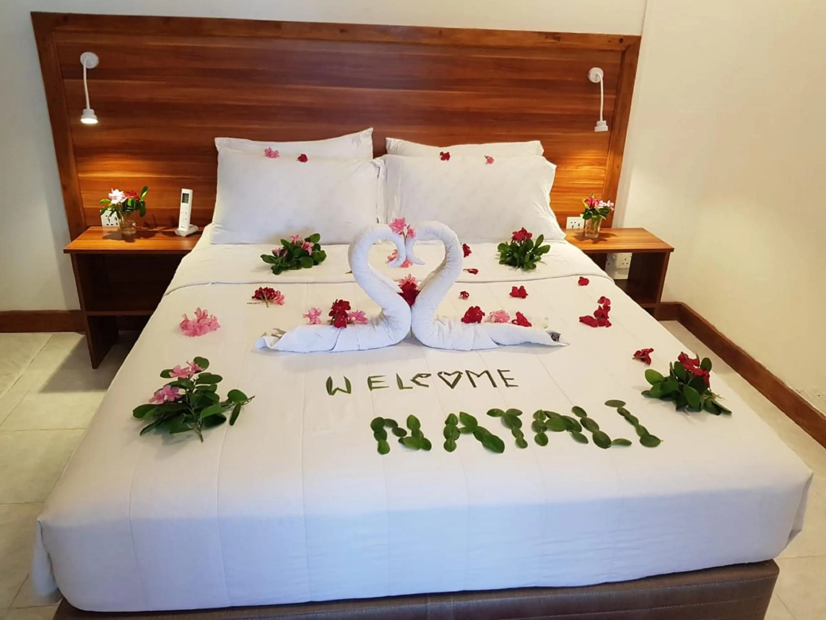 Bed in Batuta Maldives Surf View