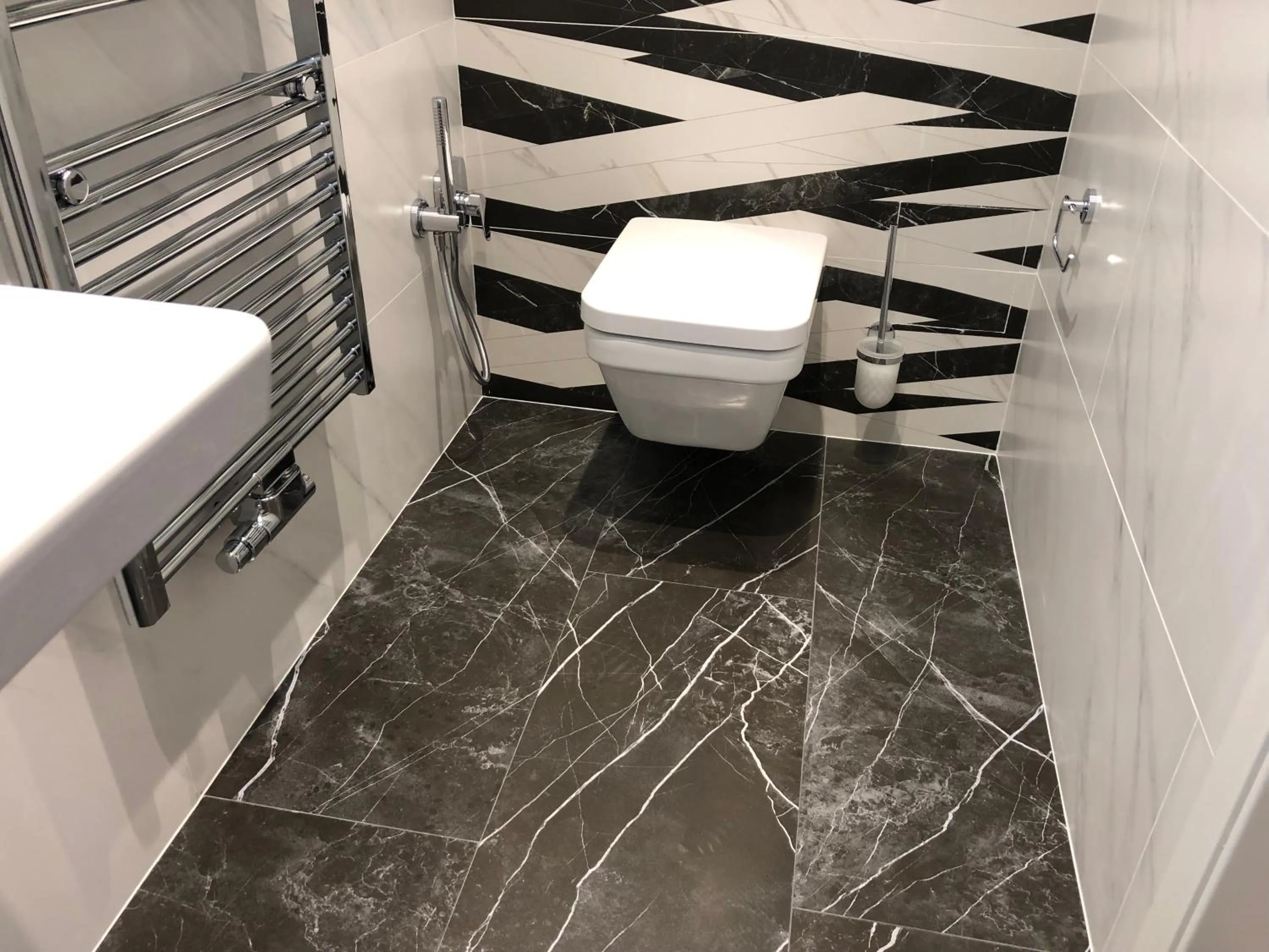 Toilet in Reichel-Appartements