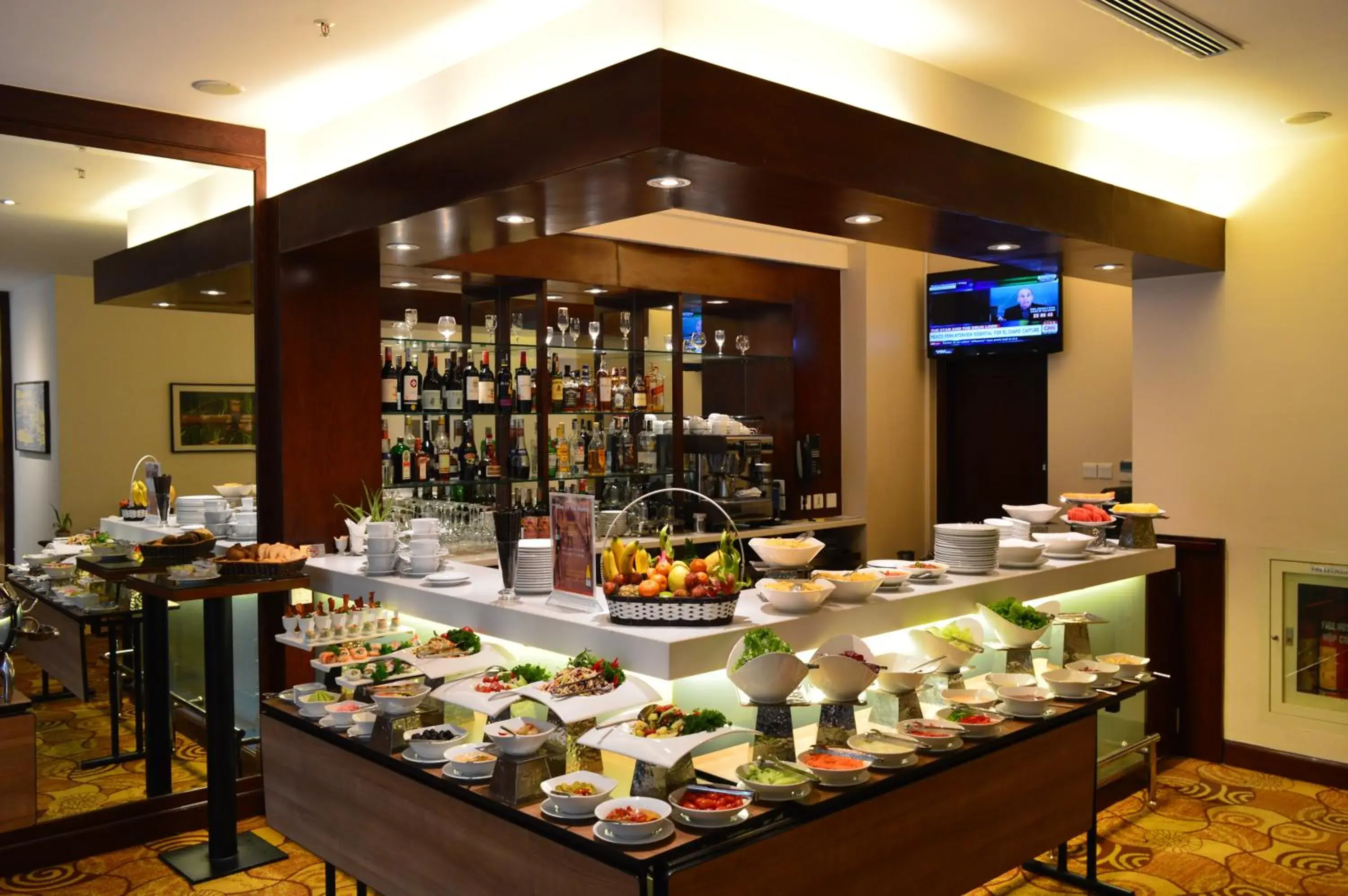 Restaurant/places to eat in Hilton Garden Inn Hanoi Restaurant/places to eat in Hilton Garden Inn Hanoi