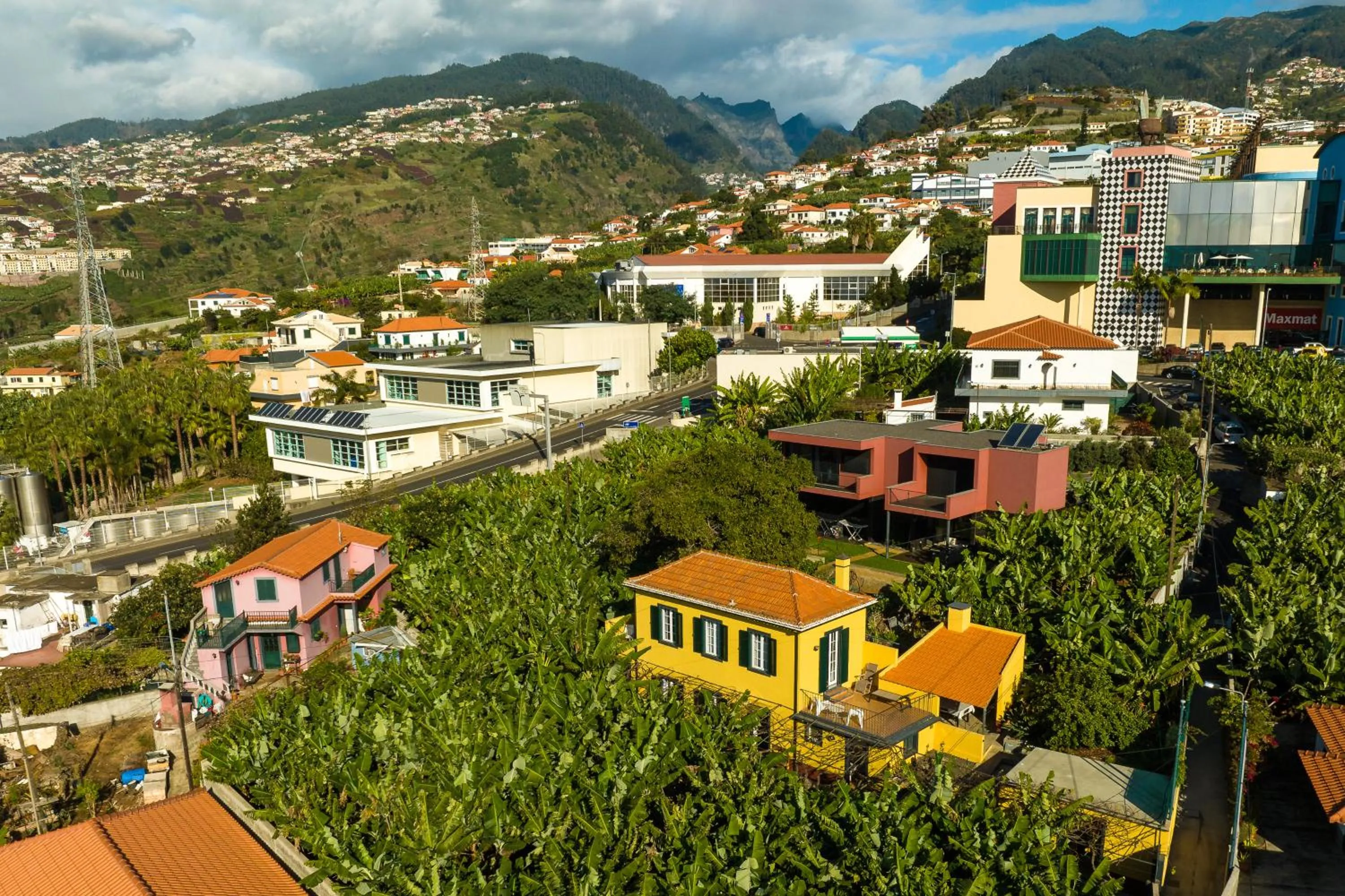Property building in Casa D`Avó Celina