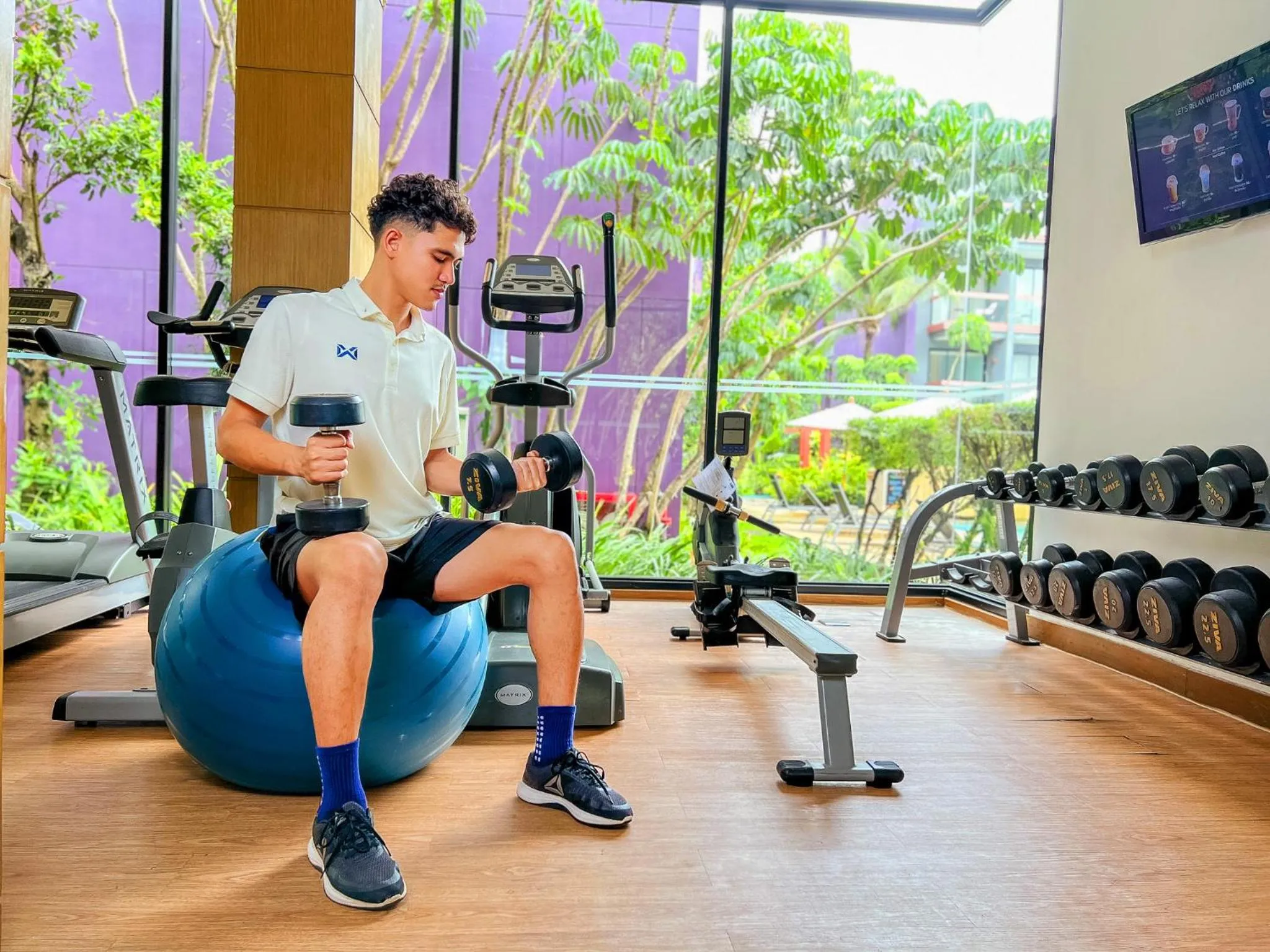 Fitness centre/facilities in Holiday Inn Express Phuket Patong Beach Central by IHG
