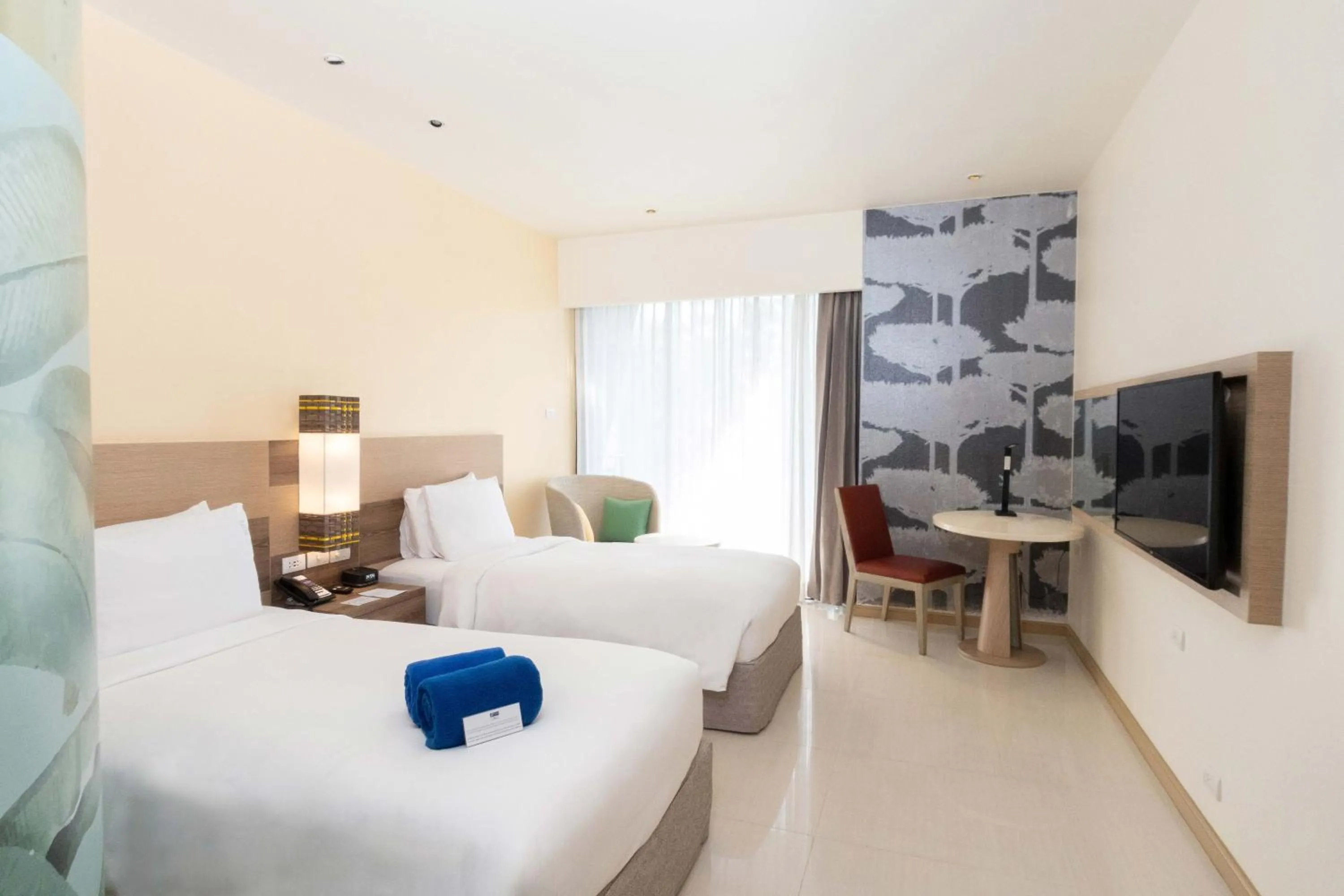 Bedroom, Bed in Holiday Inn Express Phuket Patong Beach Central by IHG