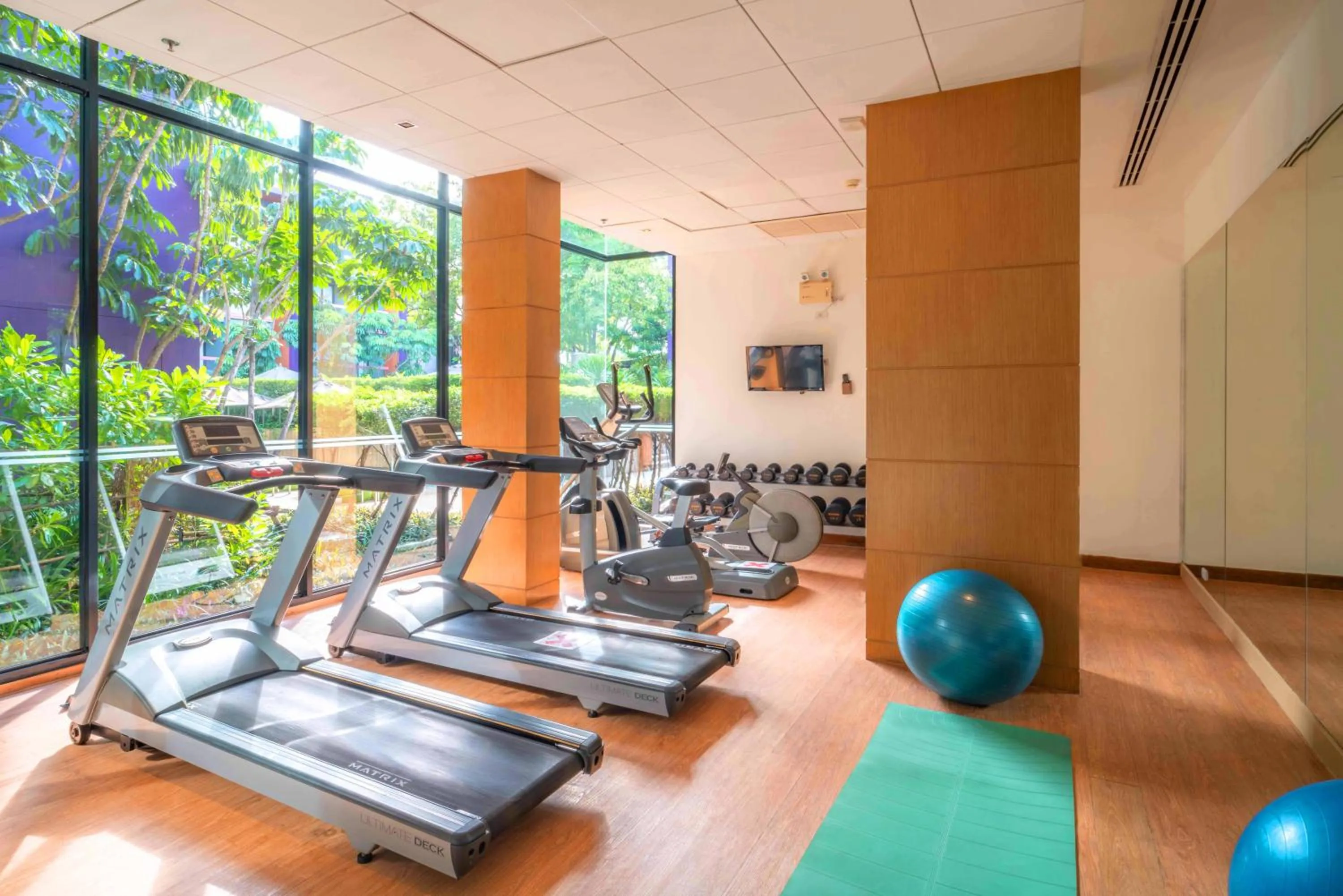 Fitness centre/facilities in Holiday Inn Express Phuket Patong Beach Central by IHG