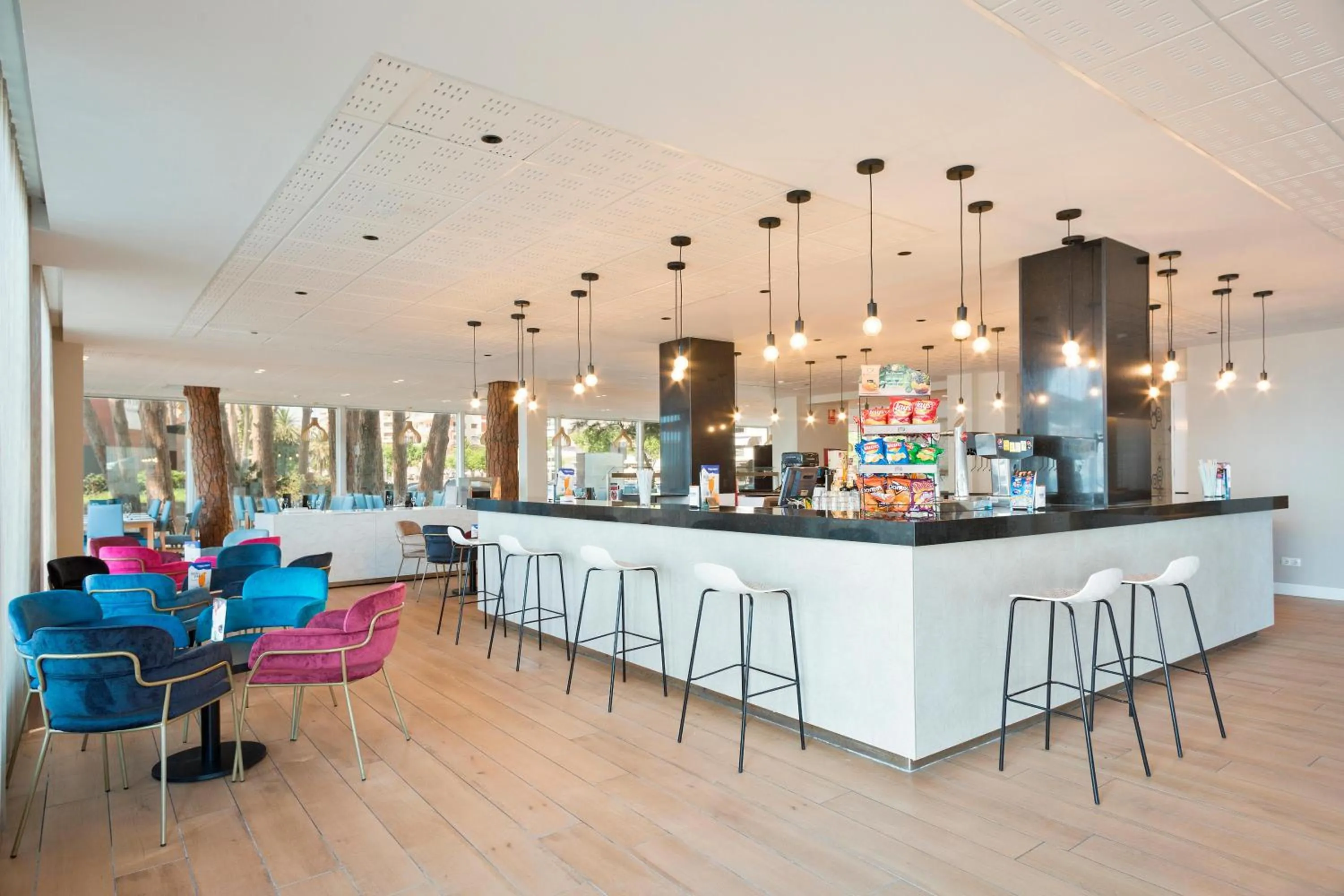 Lounge or bar in Hotel Best Terramarina