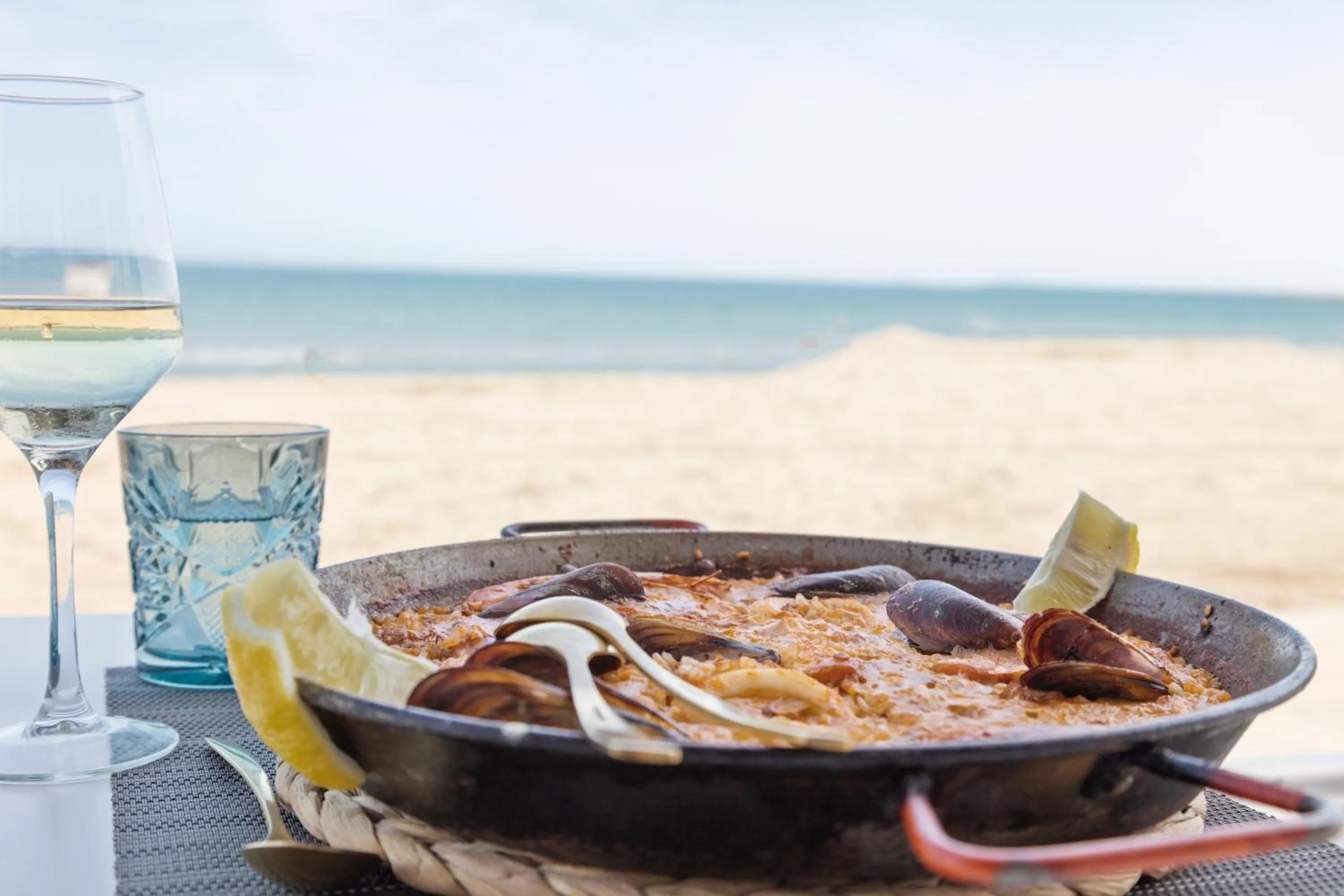 Restaurant/places to eat in Hotel Best Terramarina