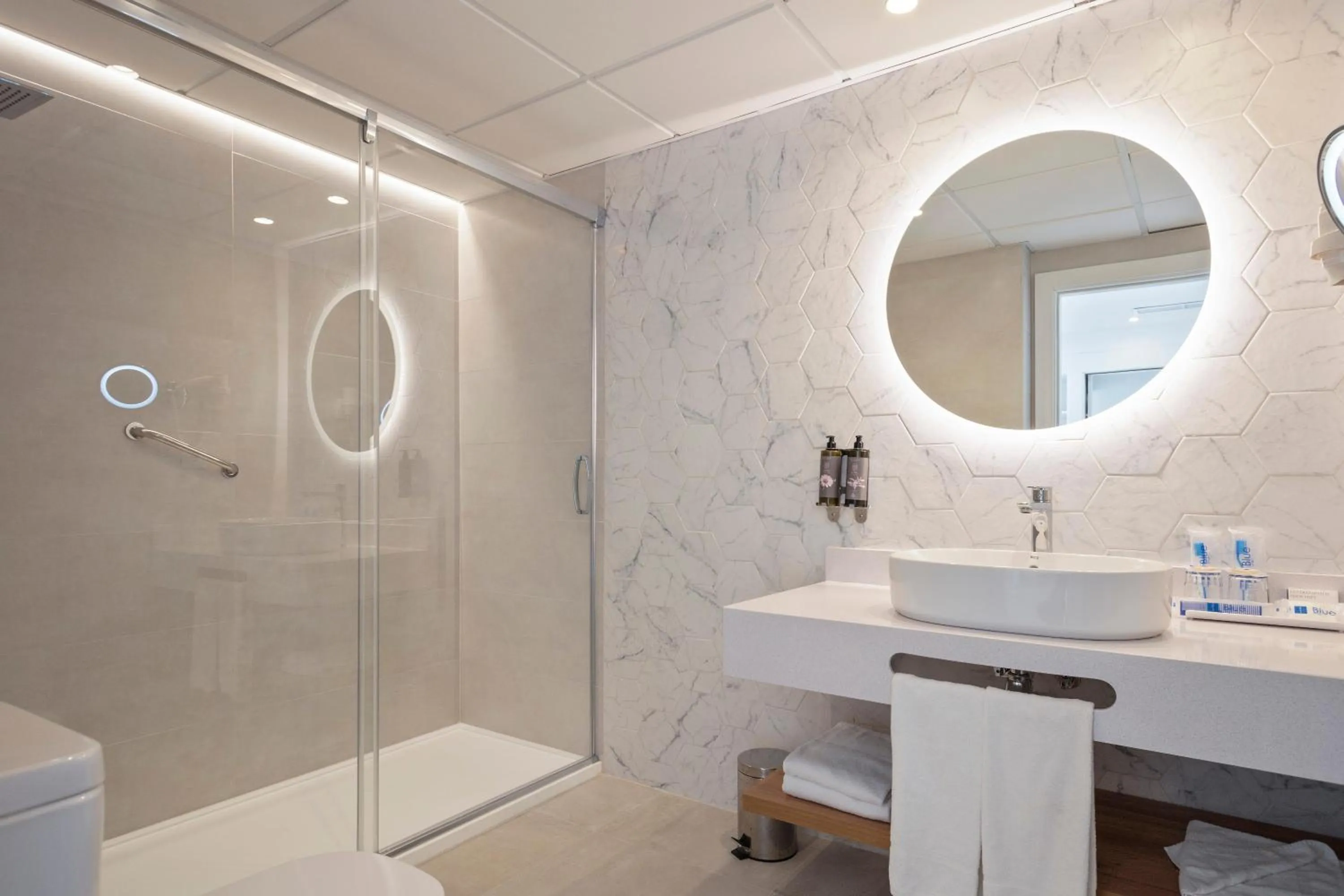 Bathroom in Hotel Best Terramarina