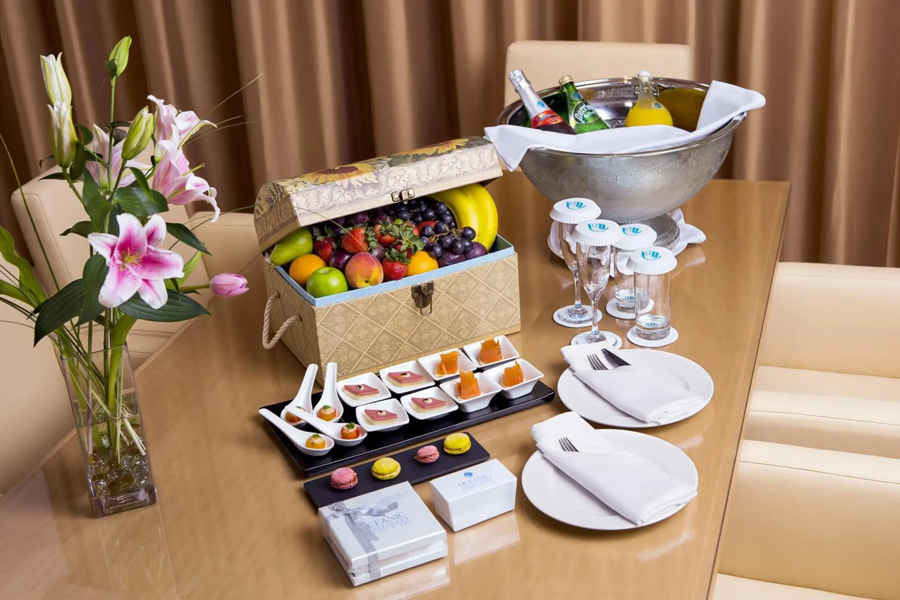 Food in Oceanic Khorfakkan Resort & Spa Food in Oceanic Khorfakkan Resort & Spa