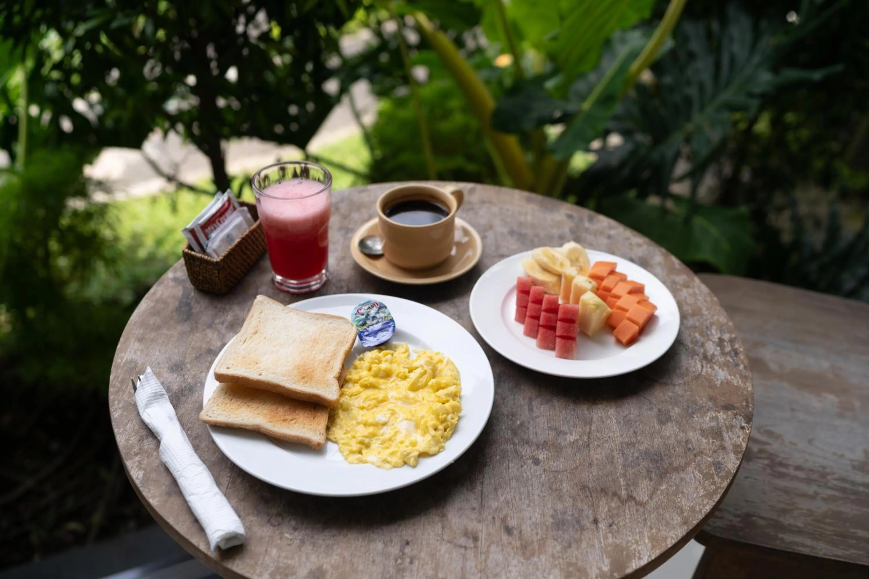 Food in Astana House