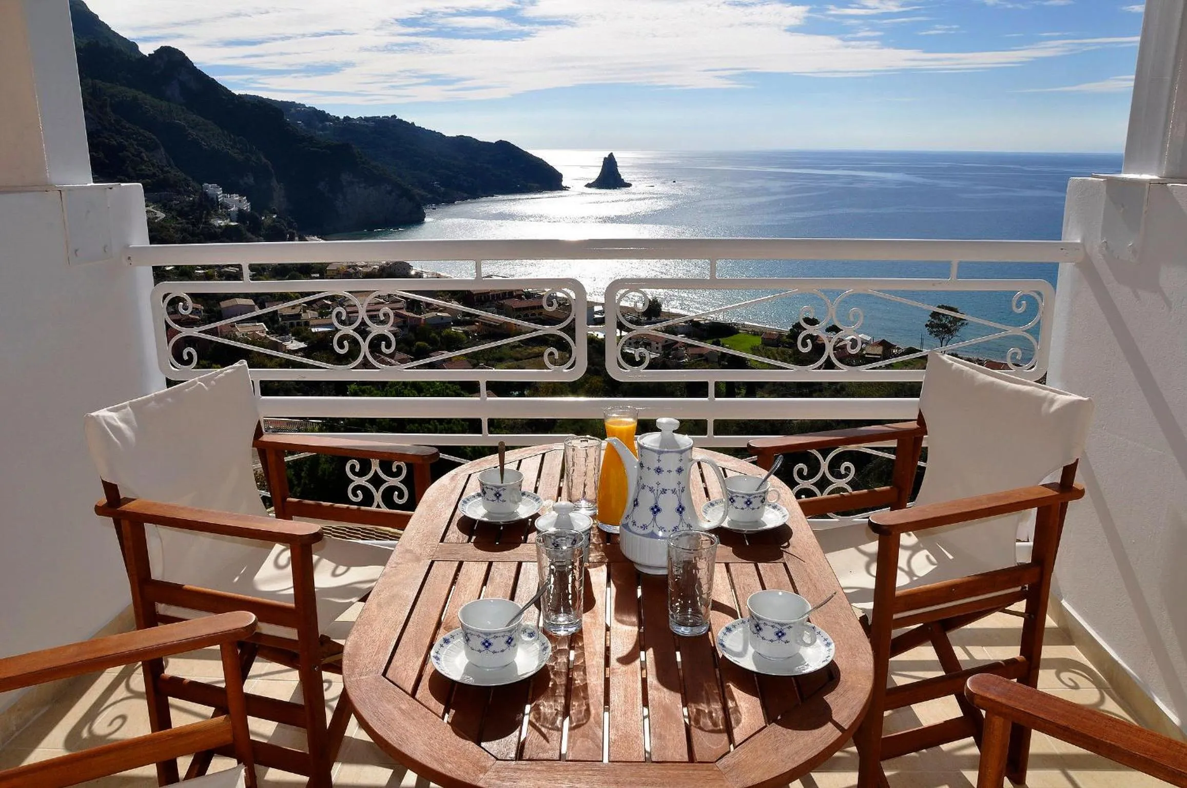 Balcony/Terrace in Mazis Apartments