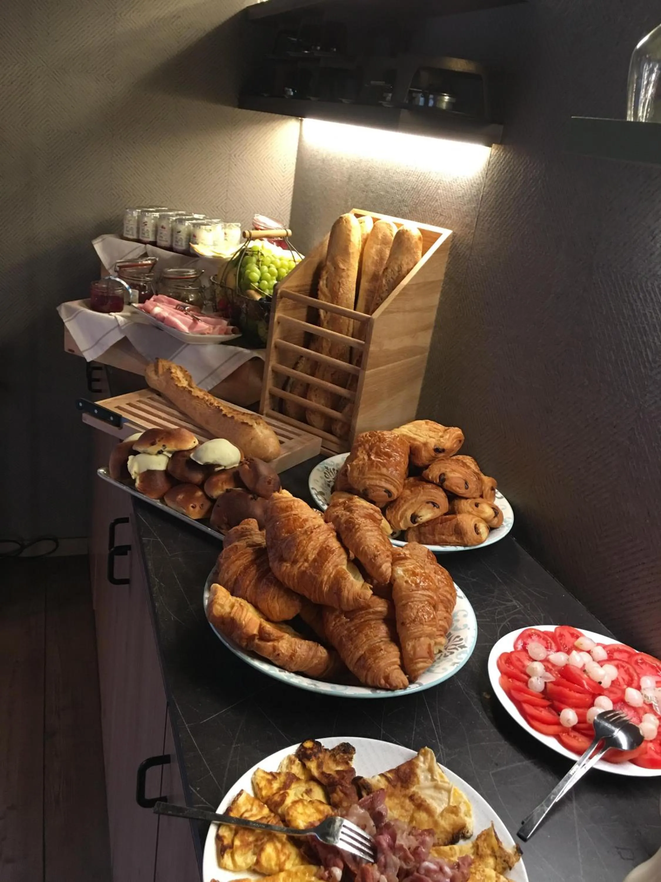 Breakfast in La Libellule