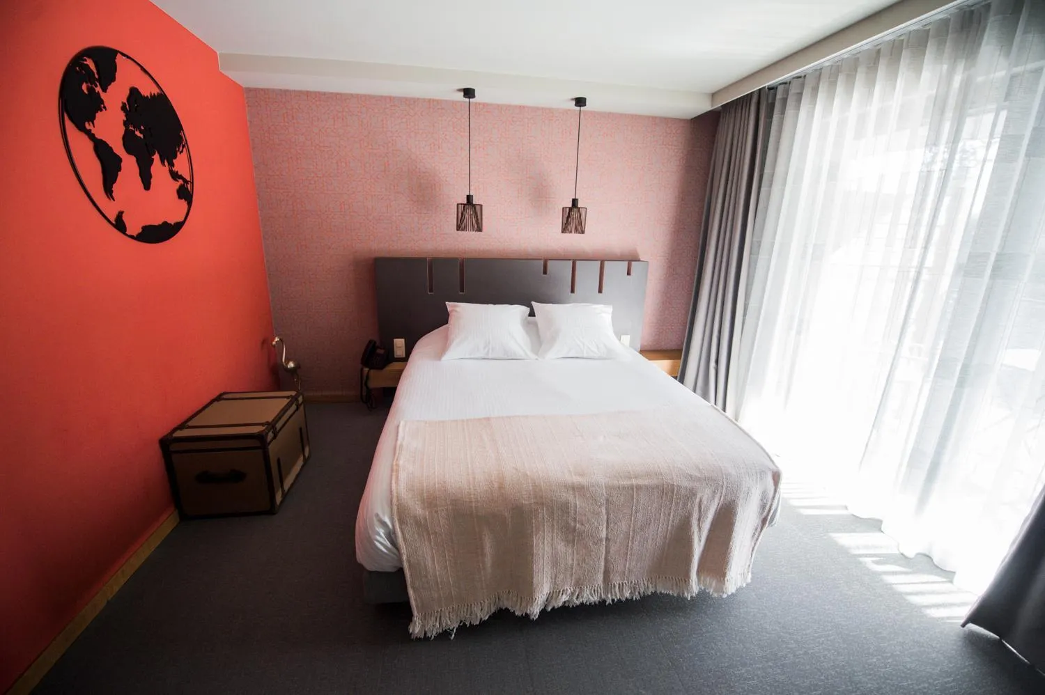 Photo of the whole room, Bed in La Libellule