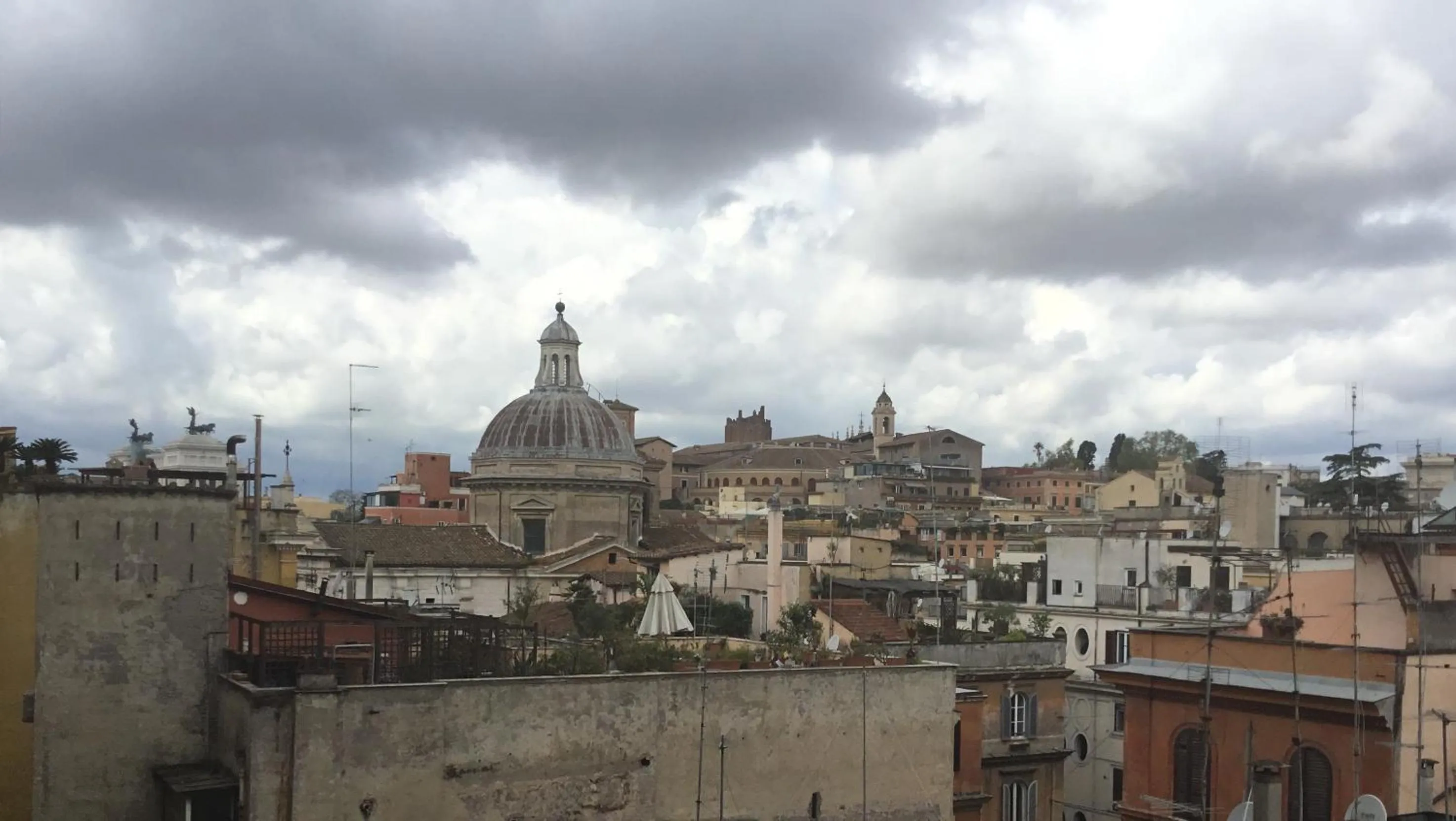 City view in Duca di Cavour