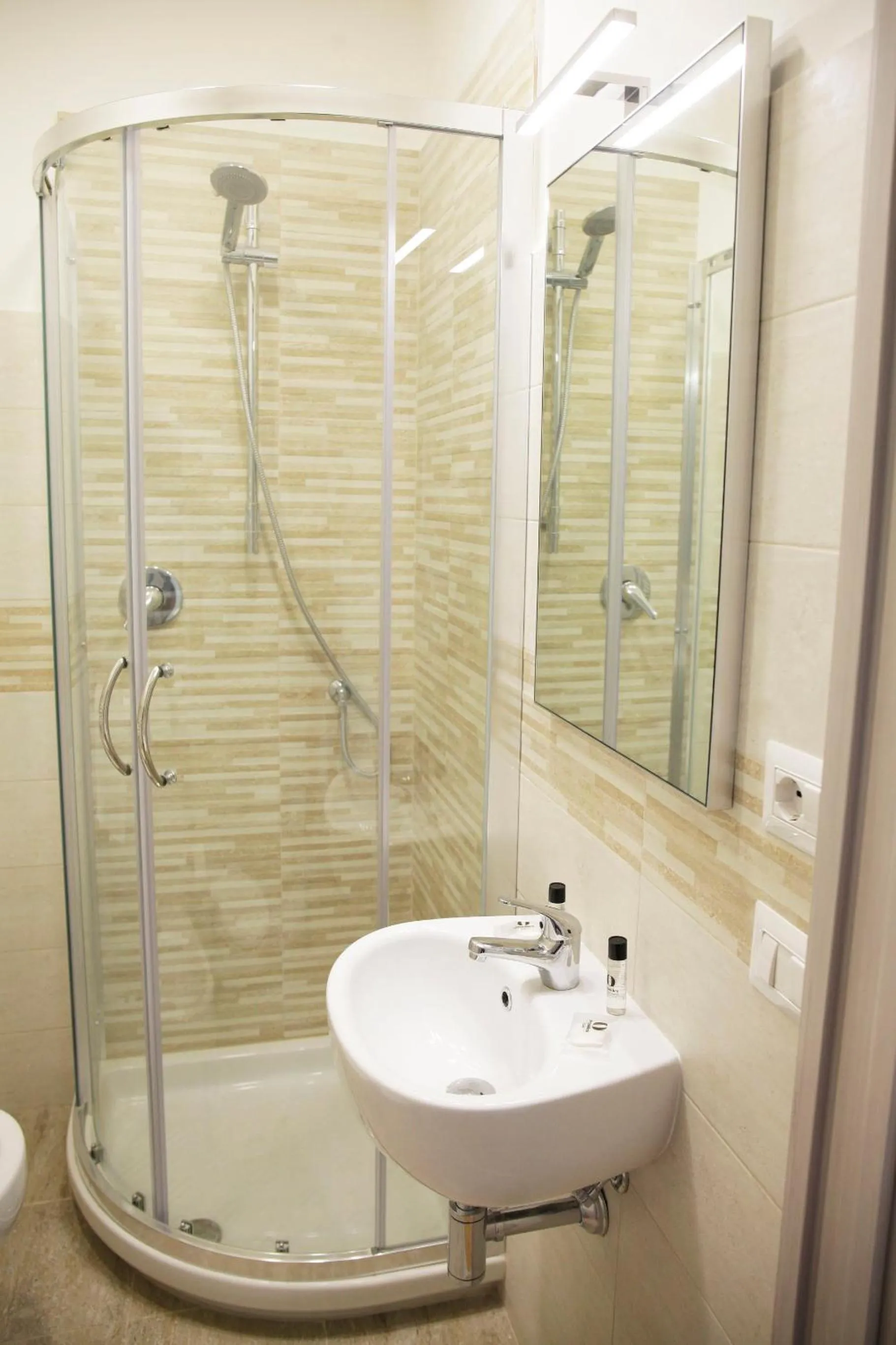 Bathroom in Duca di Cavour