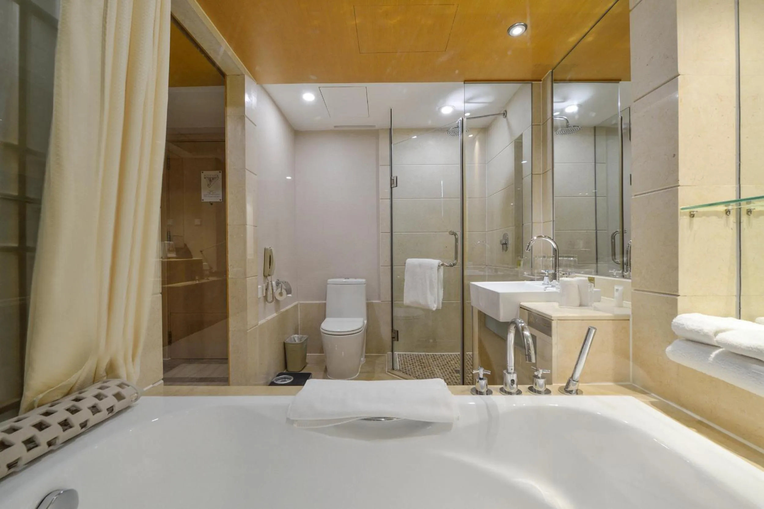 Bathroom in Bayshore Hotel Dalian