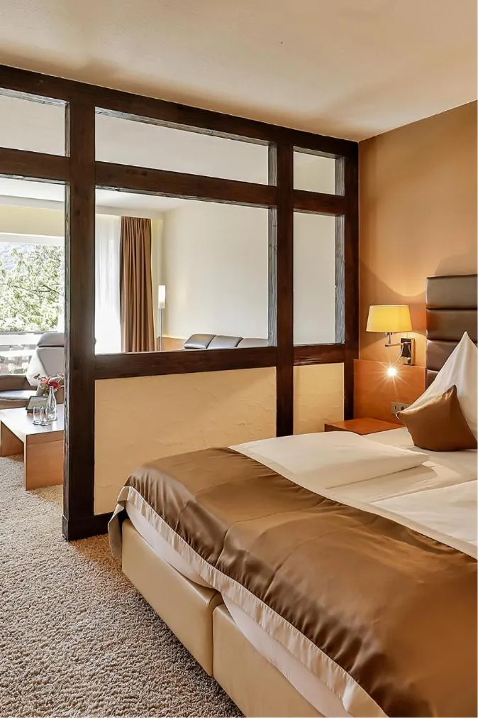 Bed in Arens Hotel 327mNN