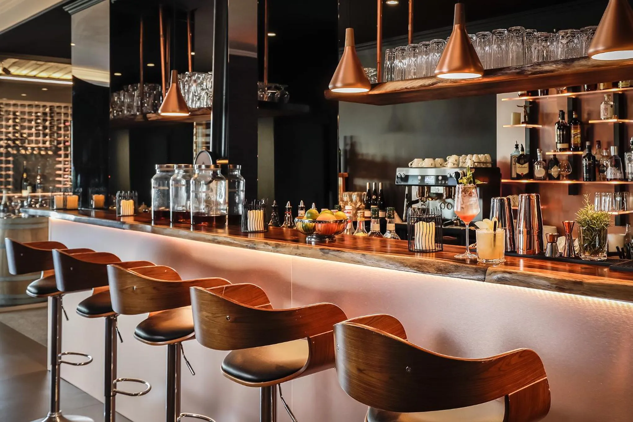 Restaurant/places to eat in Arens Hotel 327mNN