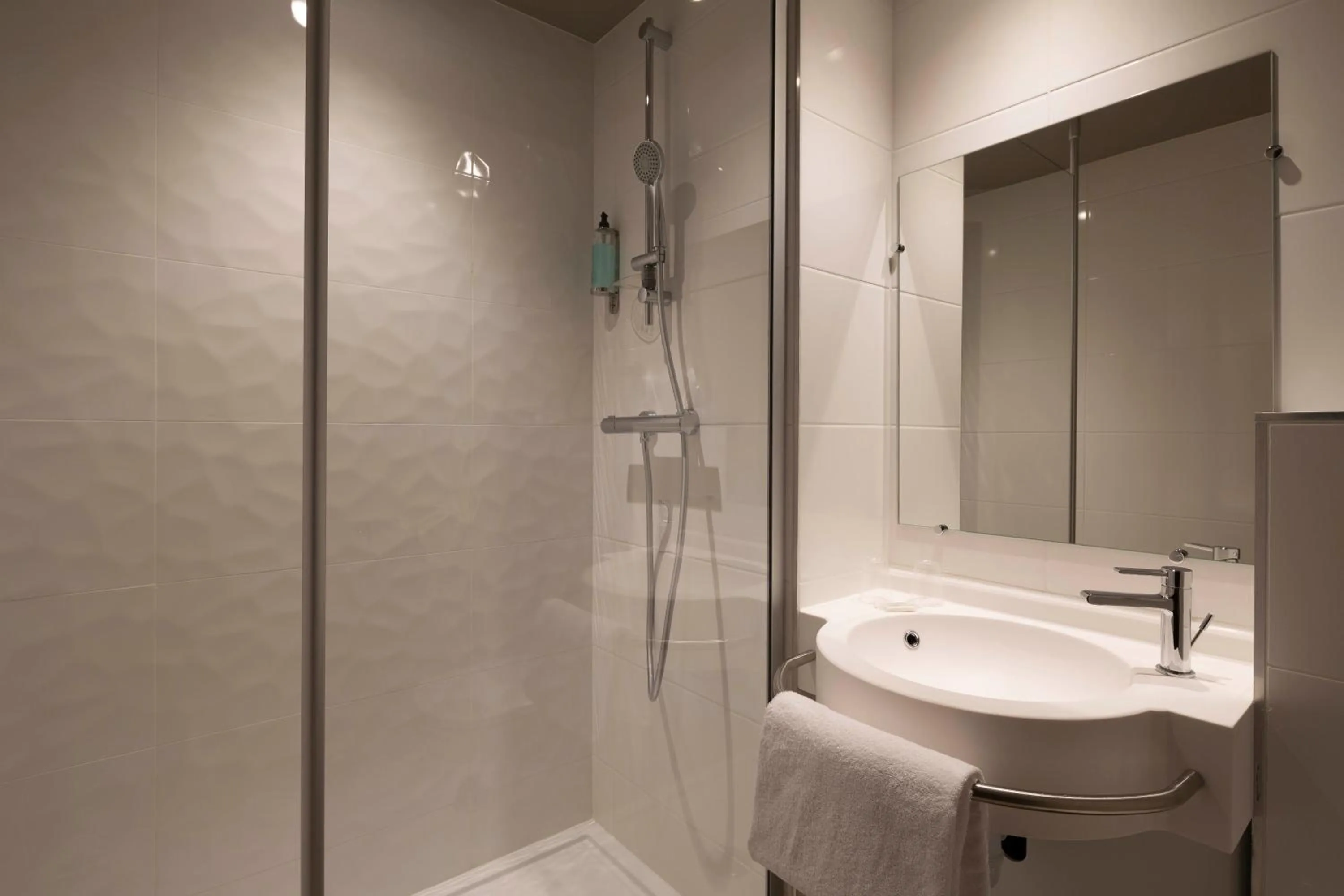 Bathroom in Break Hôtel