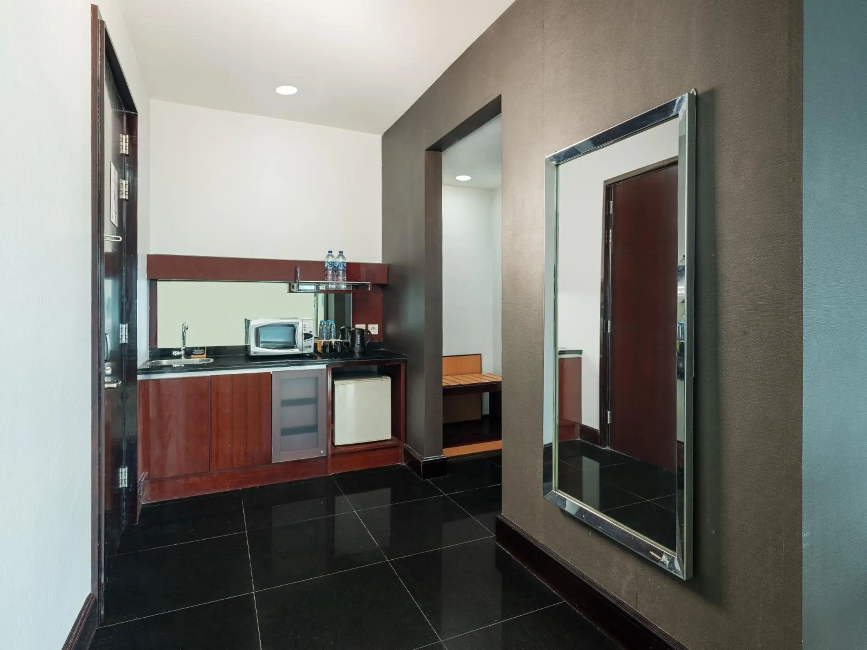 Manhattan Hotel Jakarta Manhattan Hotel Jakarta