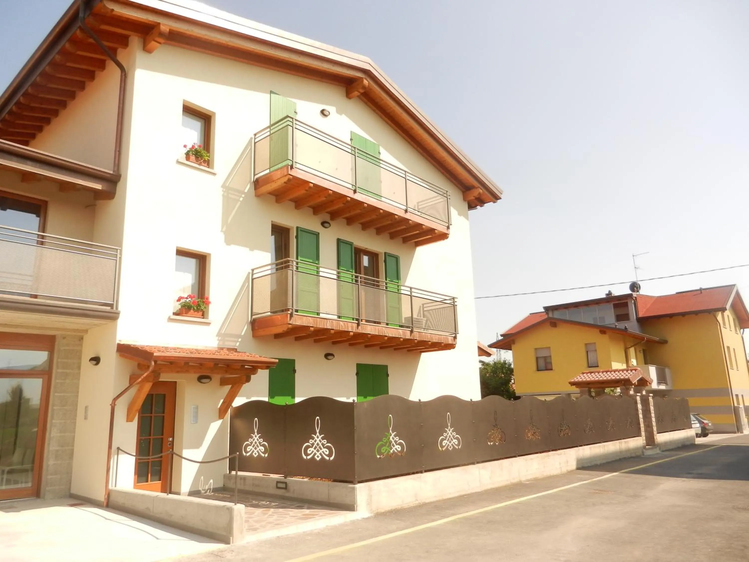 Decorative detail in B&B Ad Hoc