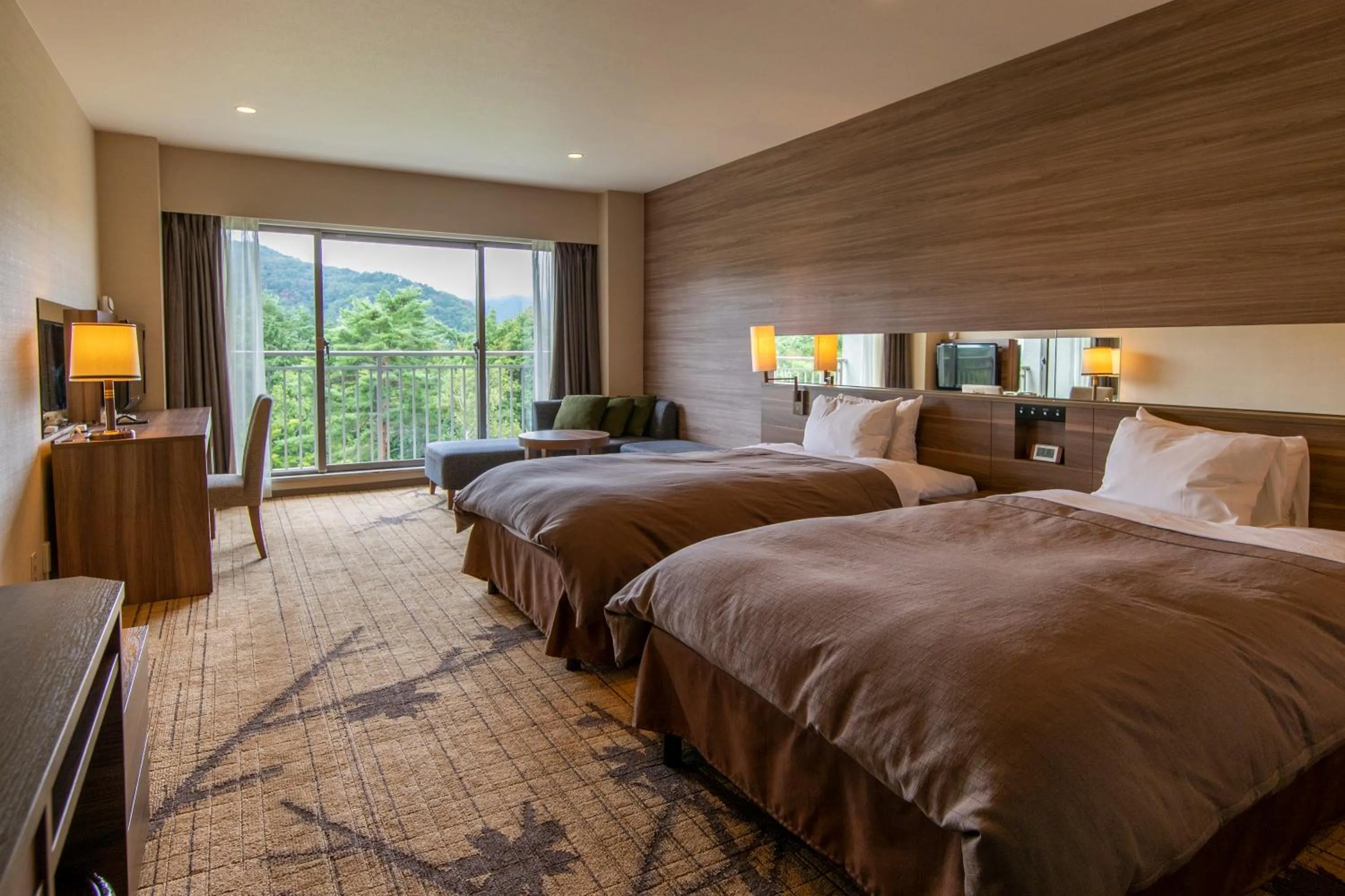 Photo of the whole room, Bed in Fuji View Hotel