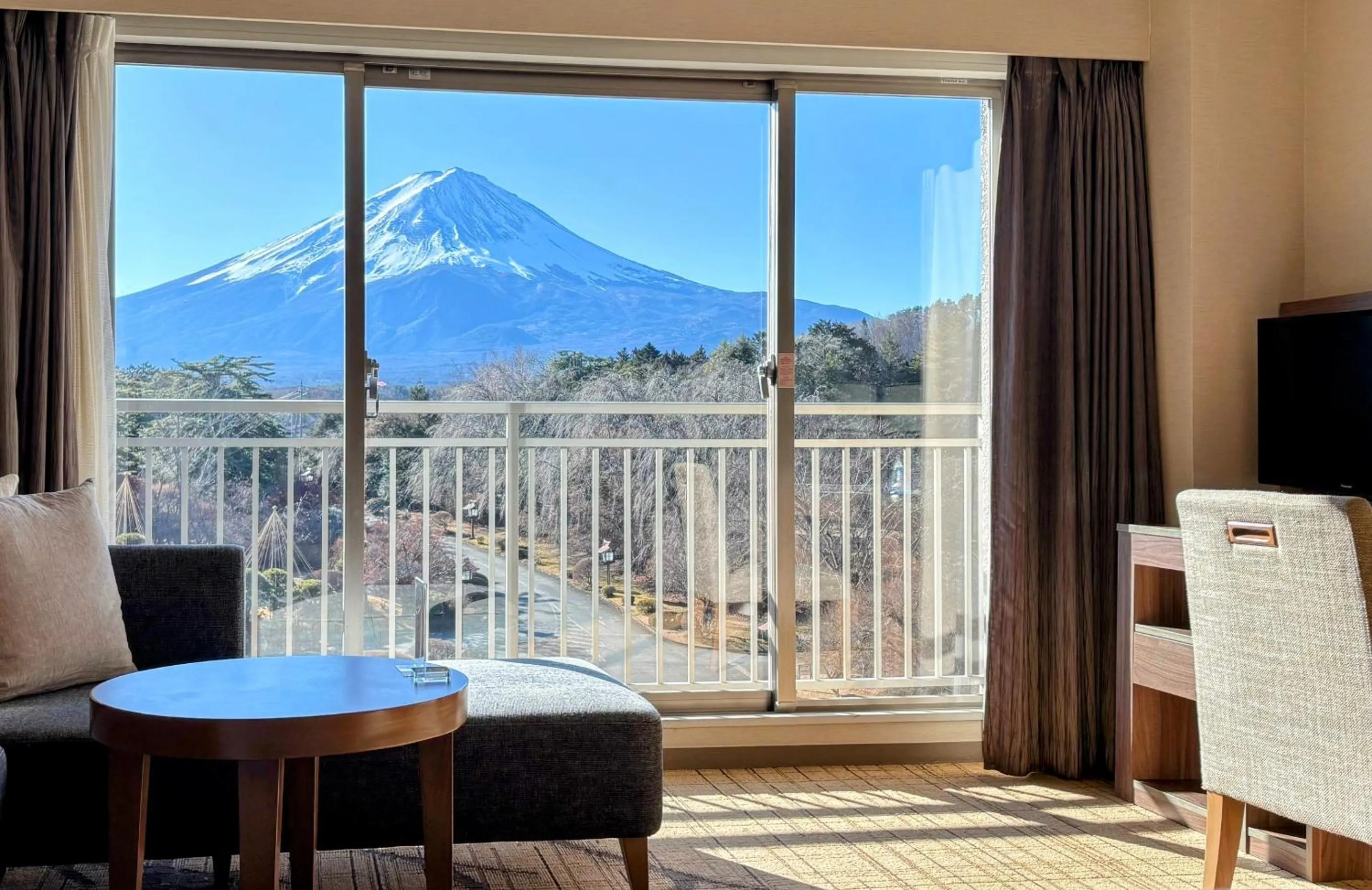 Day in Fuji View Hotel