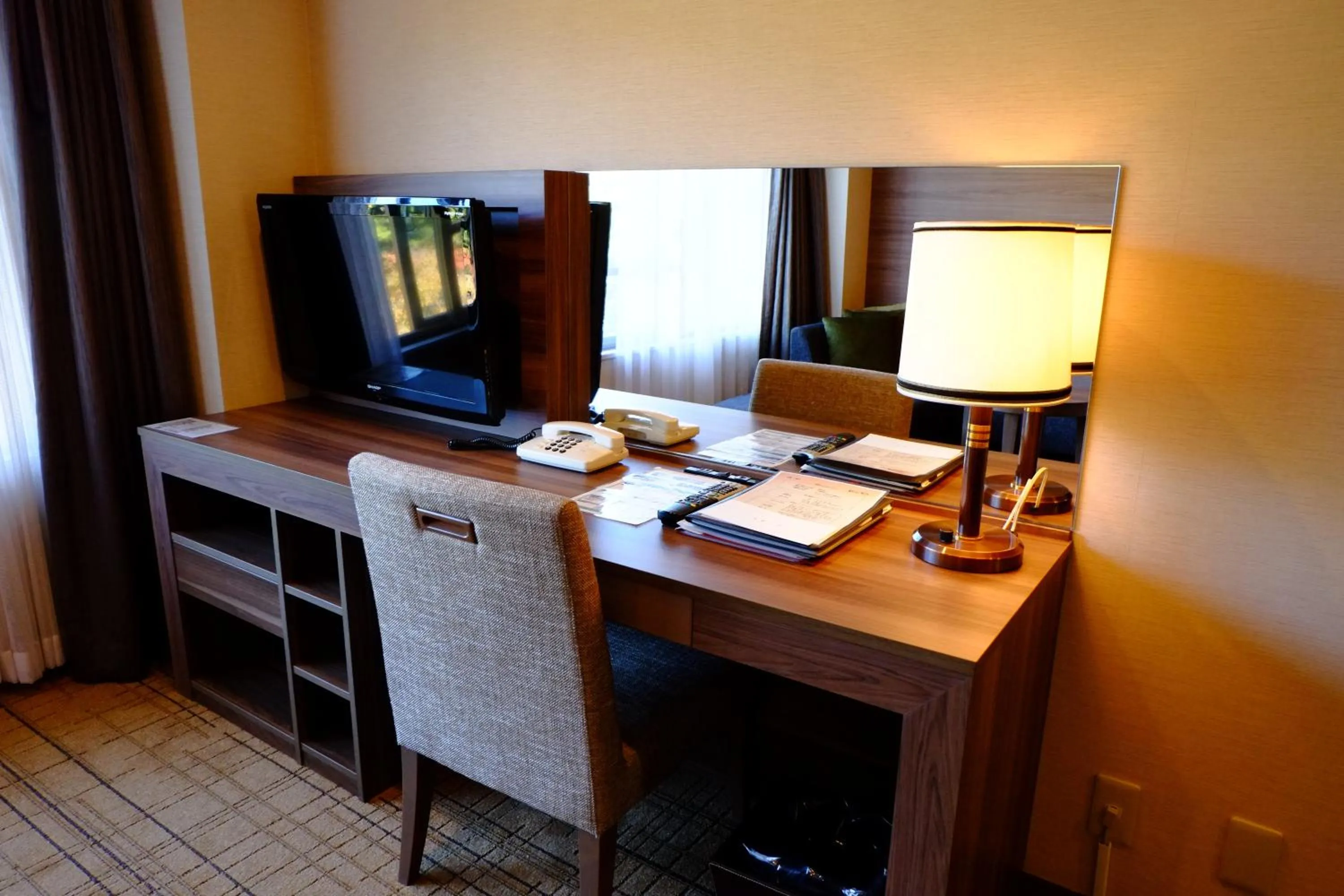 TV and multimedia in Fuji View Hotel