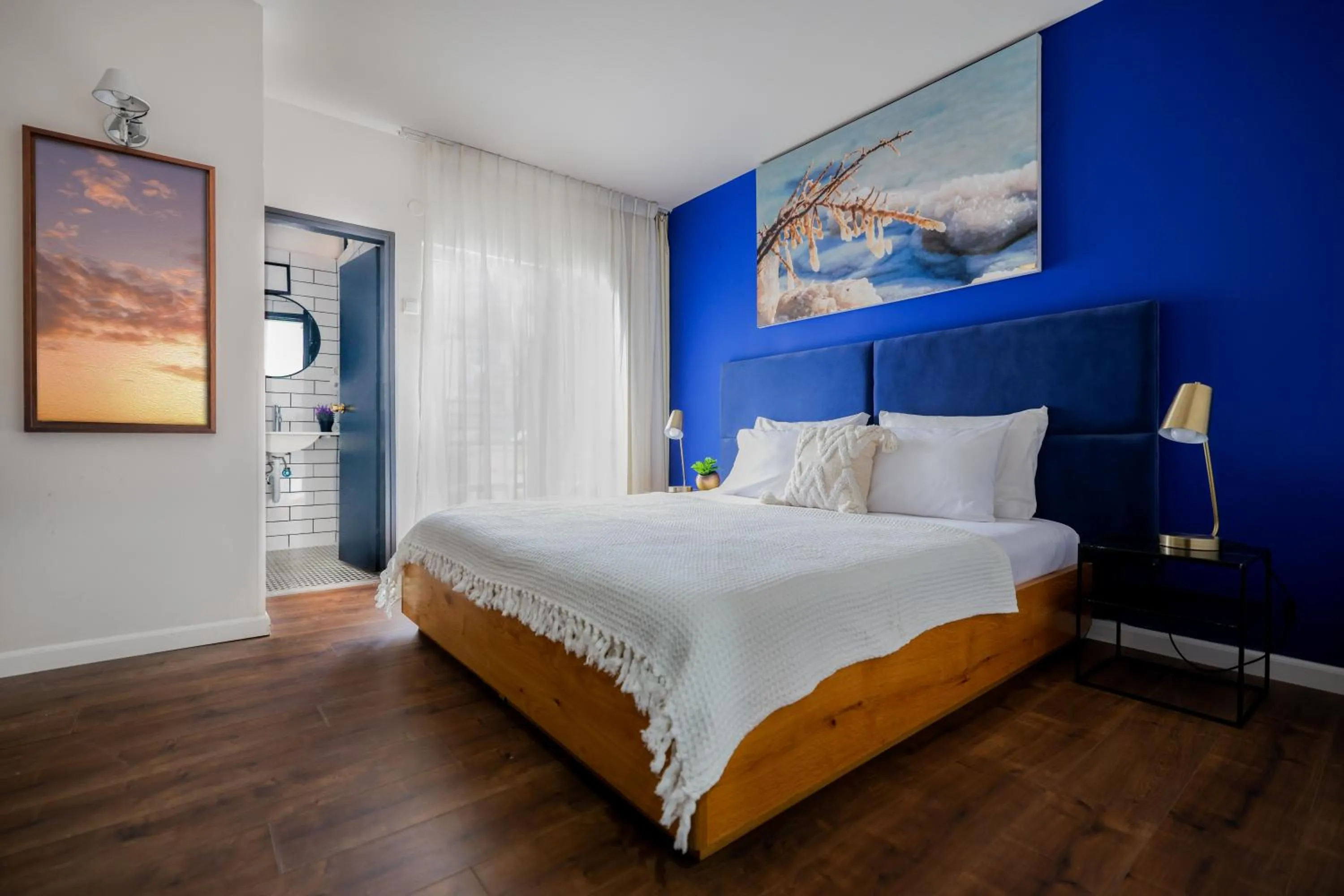 Photo of the whole room, Bed in Jacob Tiberias