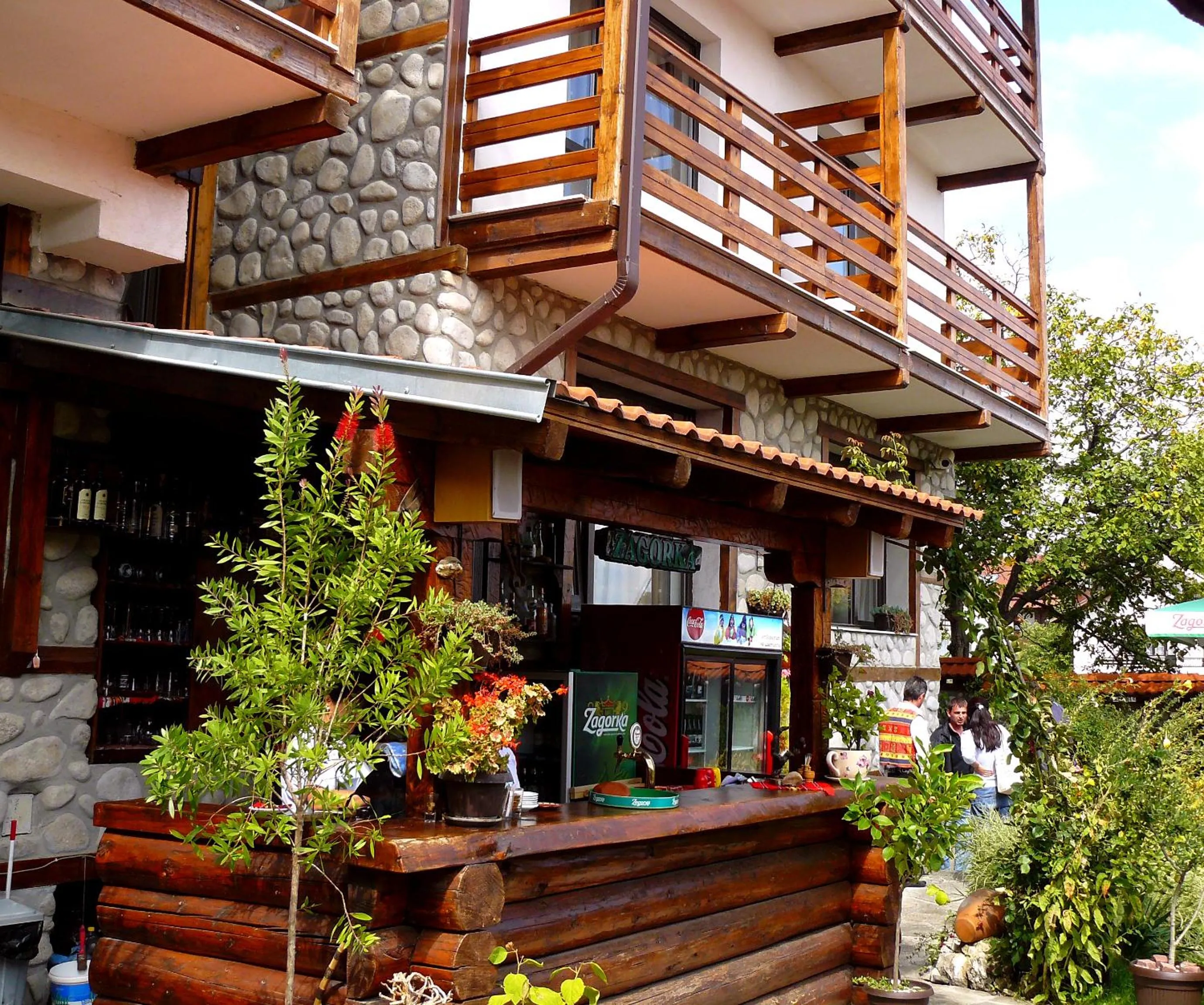 Restaurant/places to eat in Hotel Dumanov