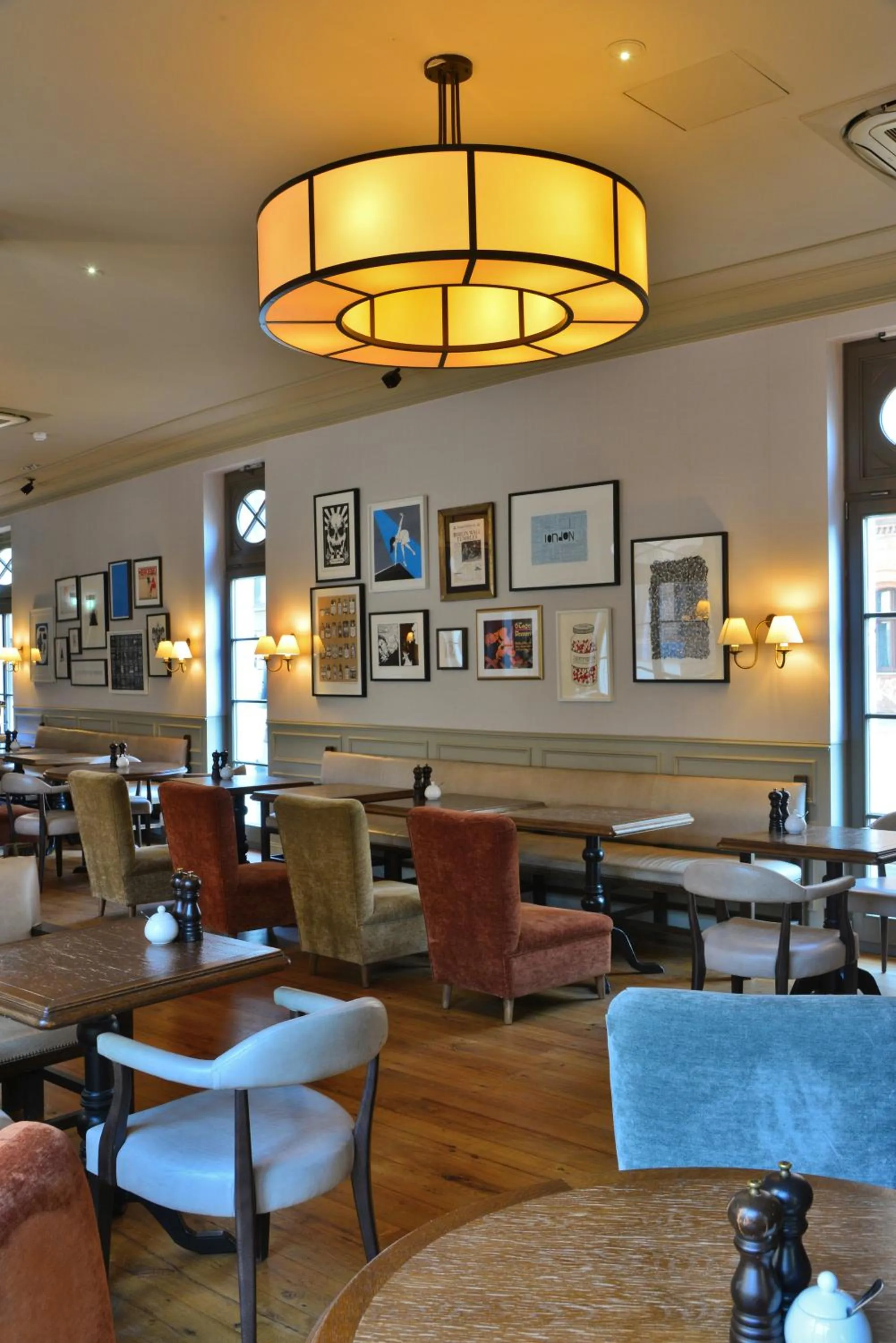 Breakfast in Monbijou Hotel