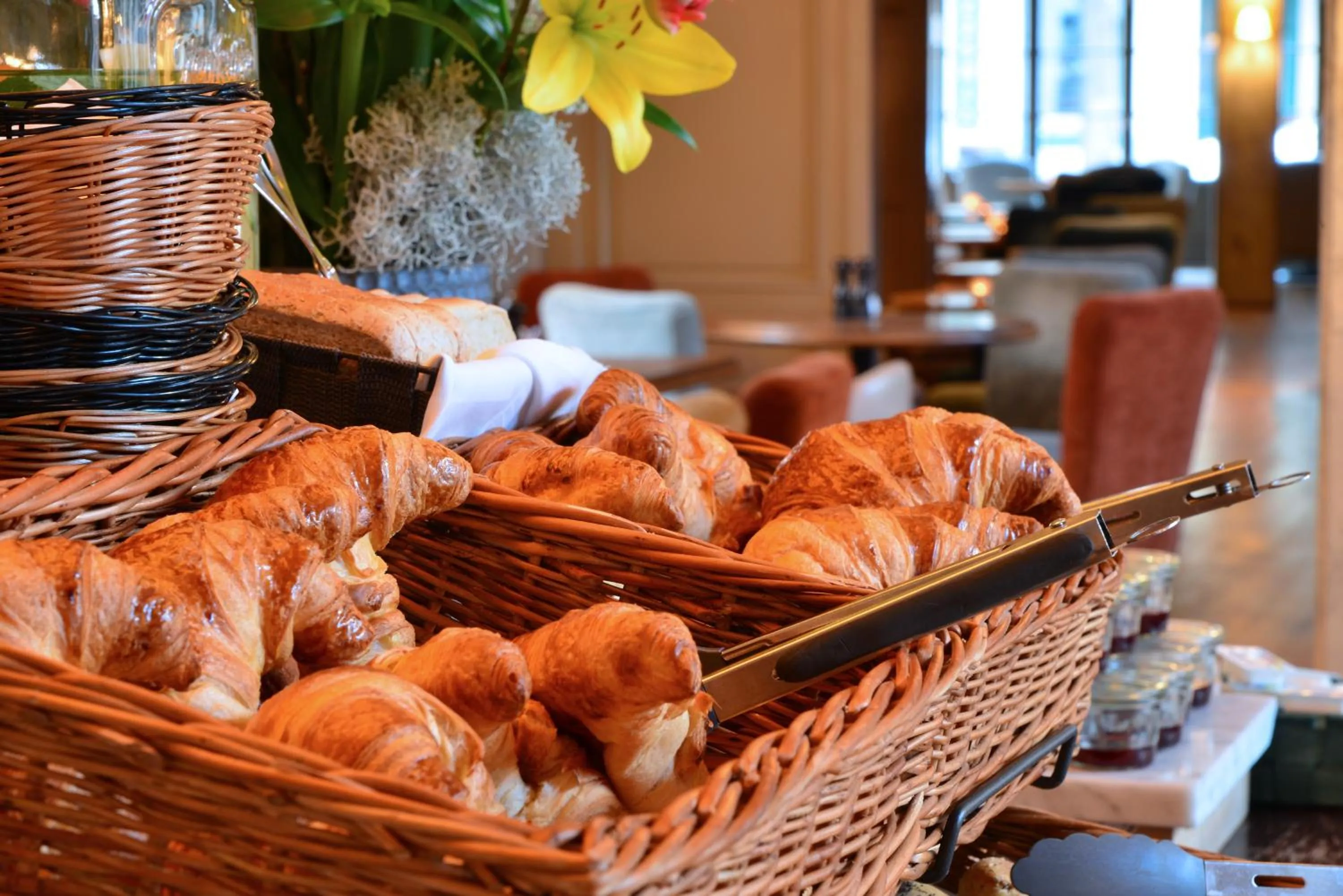 Breakfast in Monbijou Hotel