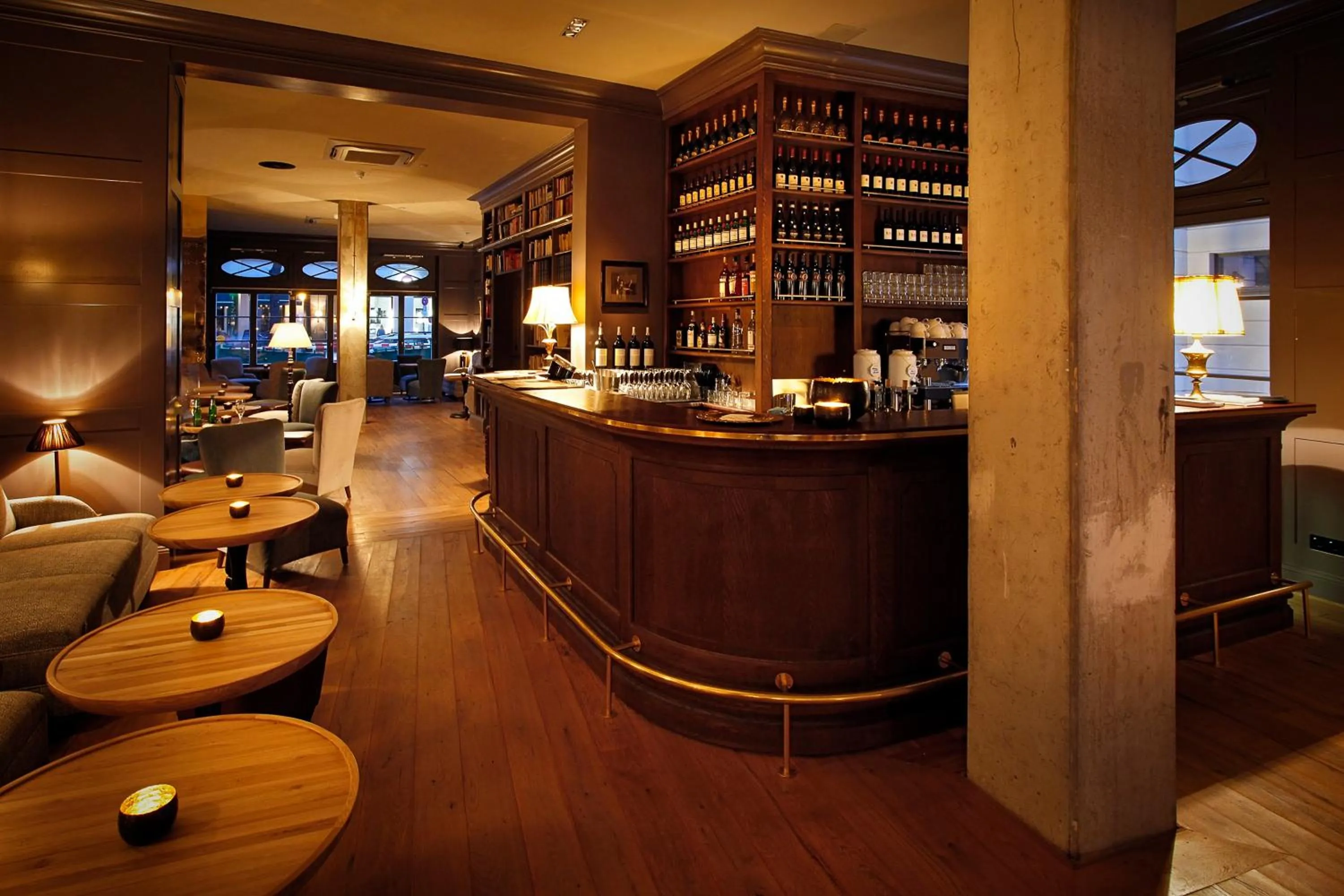 Lounge or bar in Monbijou Hotel