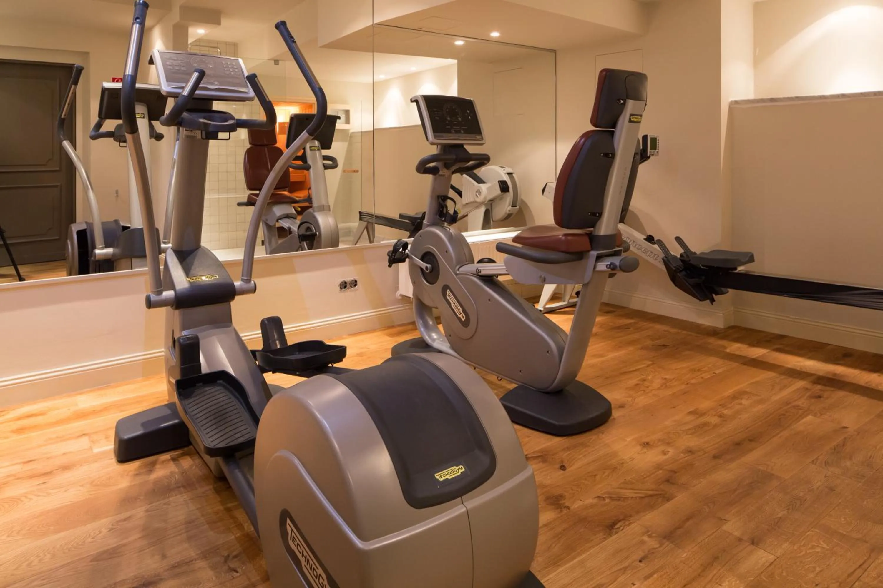 Fitness centre/facilities in Monbijou Hotel