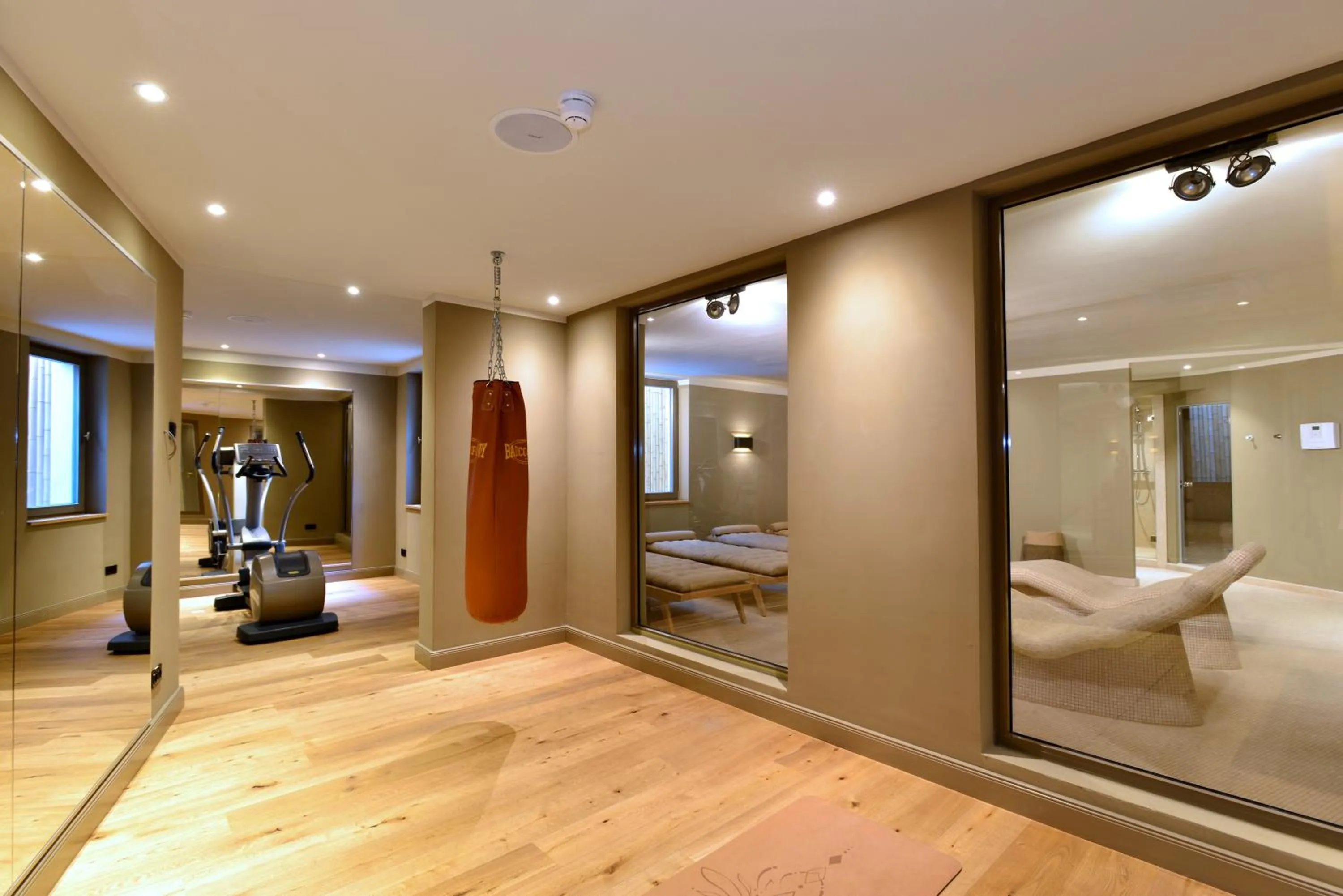 Fitness centre/facilities in Monbijou Hotel