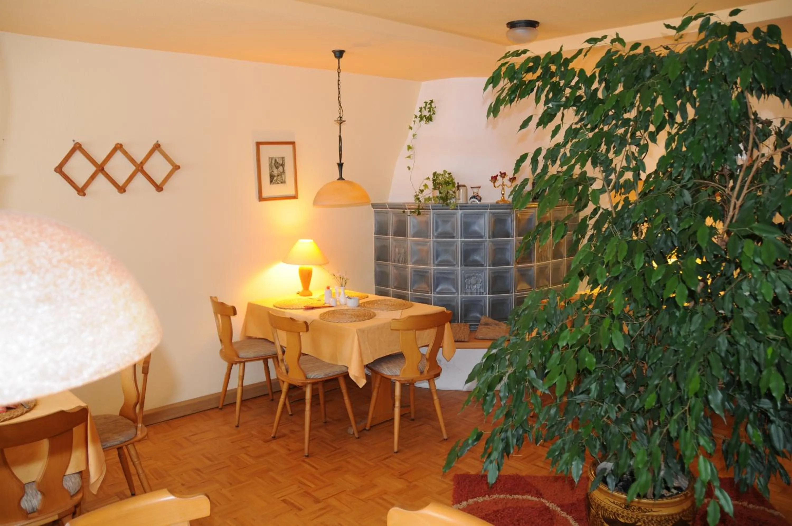 Restaurant/places to eat in Pension Klette