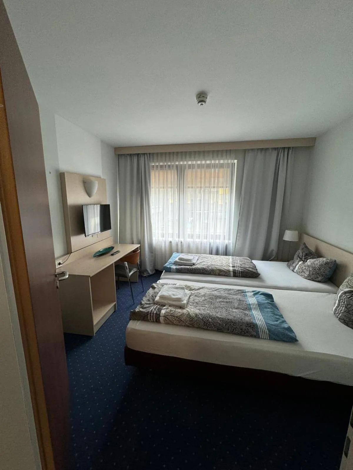 Bedroom, Bed in Hotel Regina