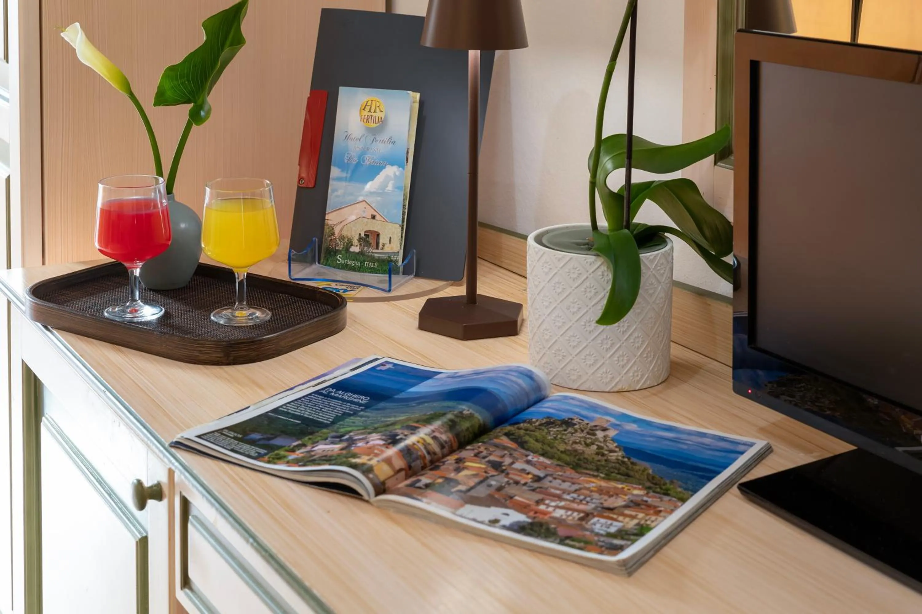 room service in Hotel Fertilia