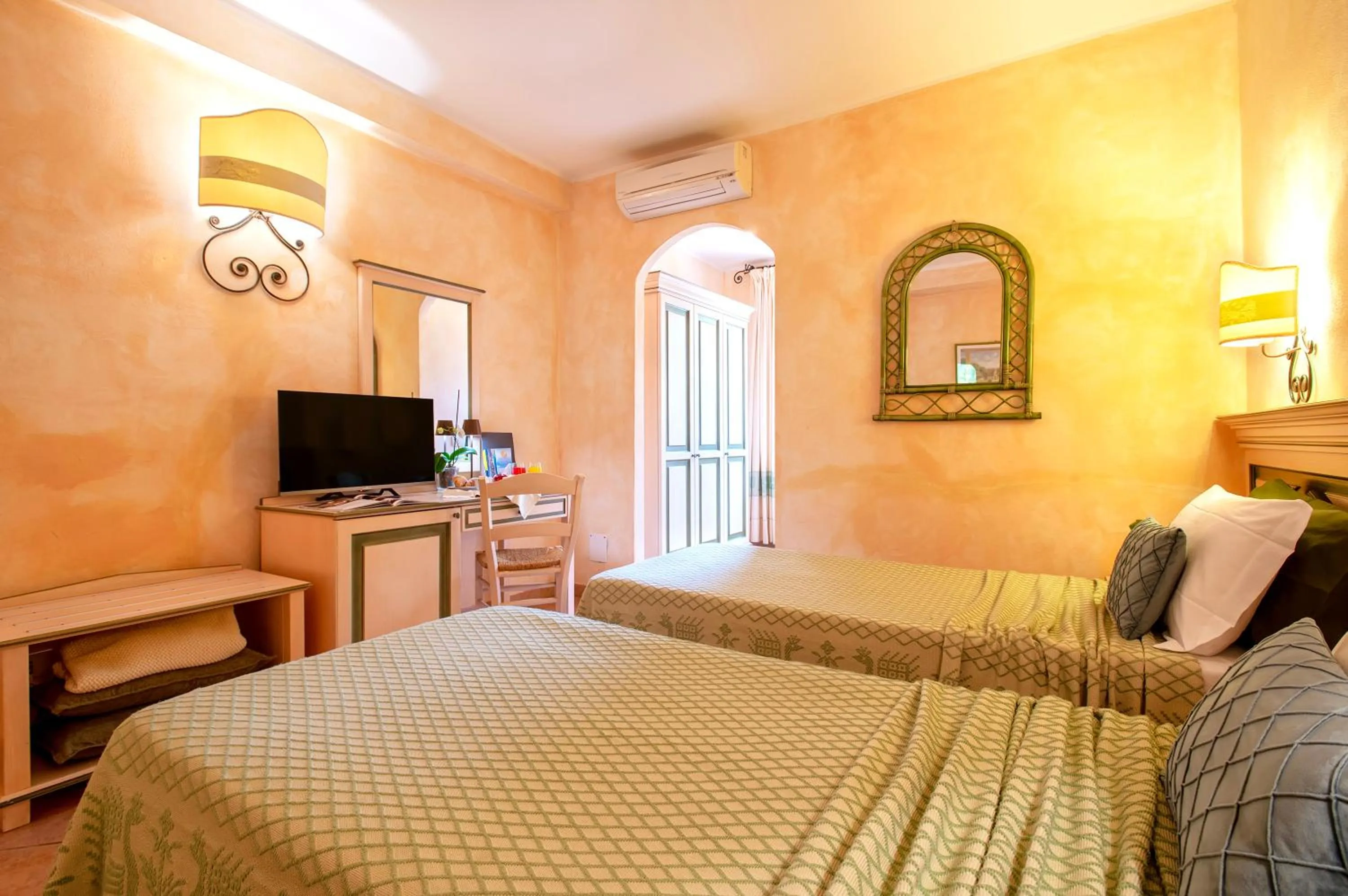 Bedroom, Bed in Hotel Fertilia