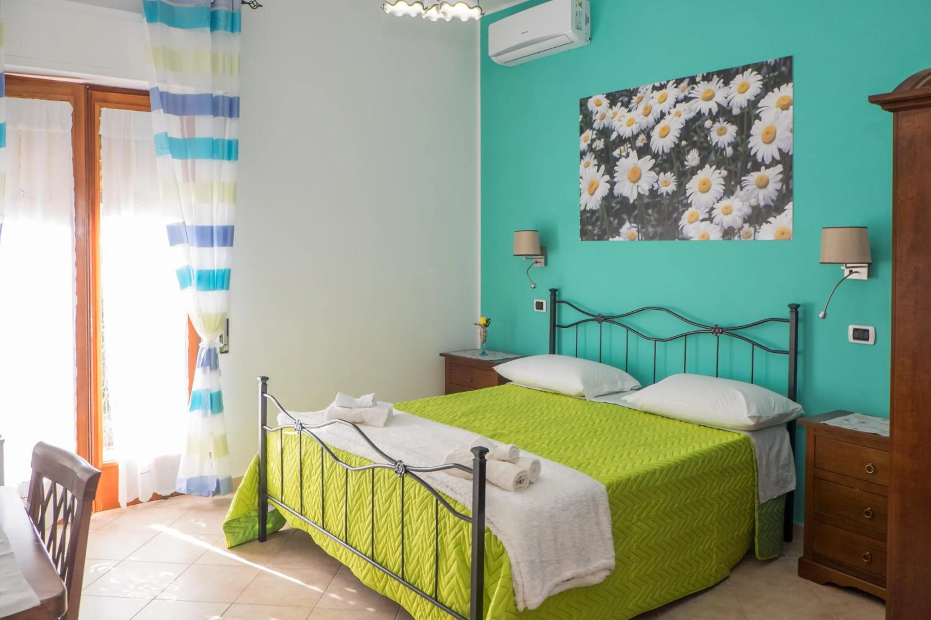 Photo of the whole room in Vivere a colori