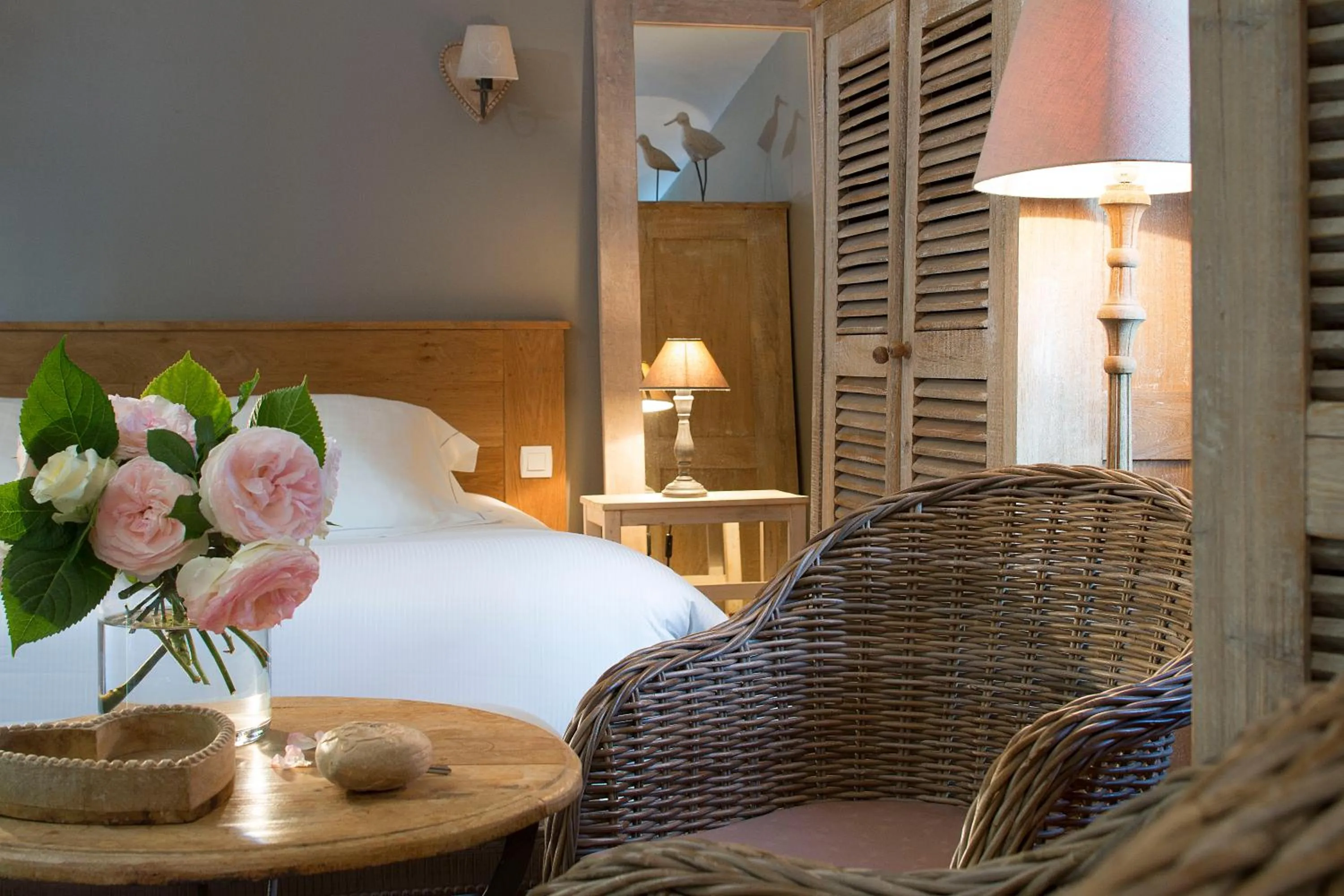 Photo of the whole room, Bed in Auberge de la Source - Hôtel de Charme, Collection Saint-Siméon