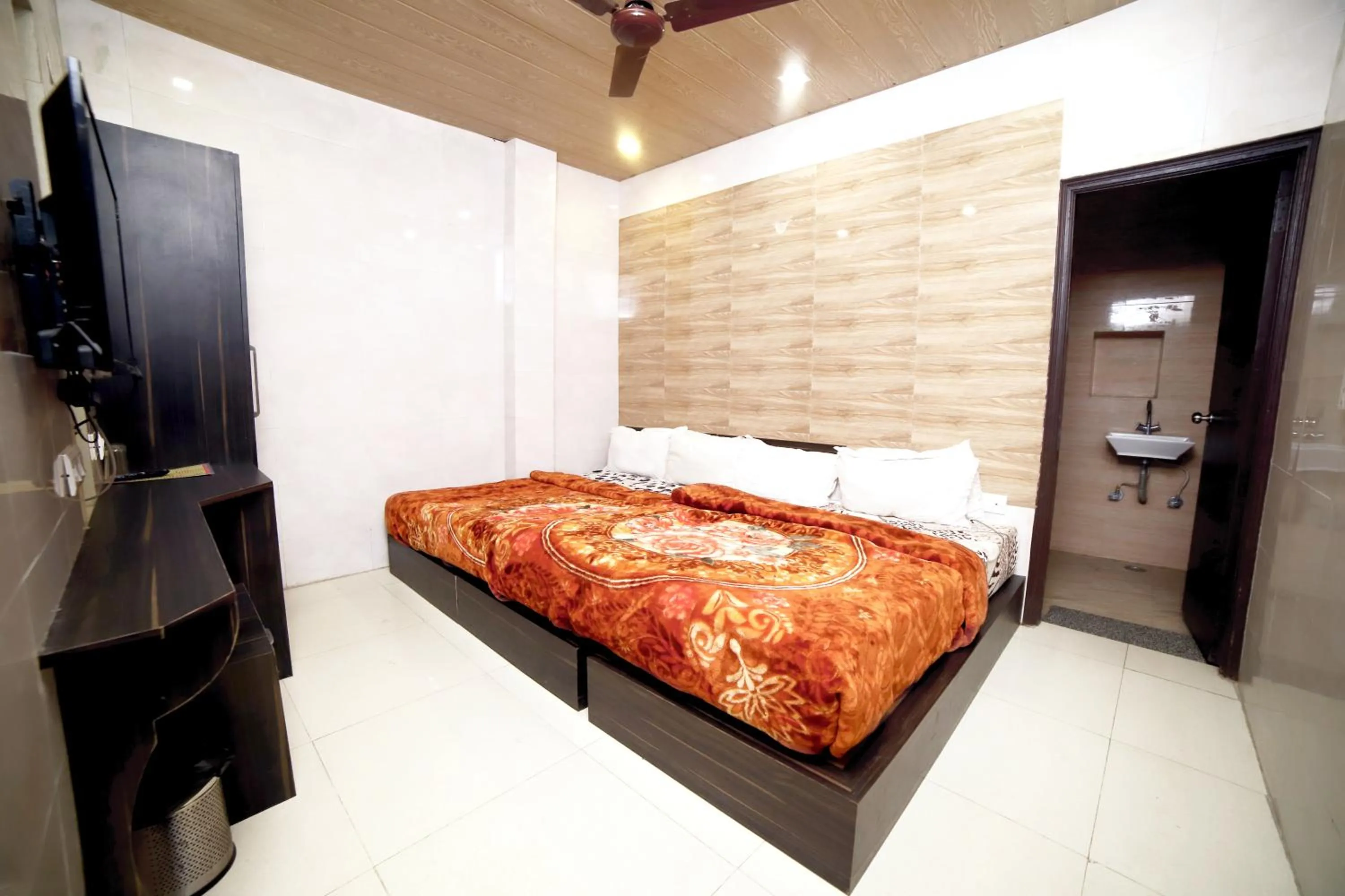 Bedroom, Bed in Hotel Star Light