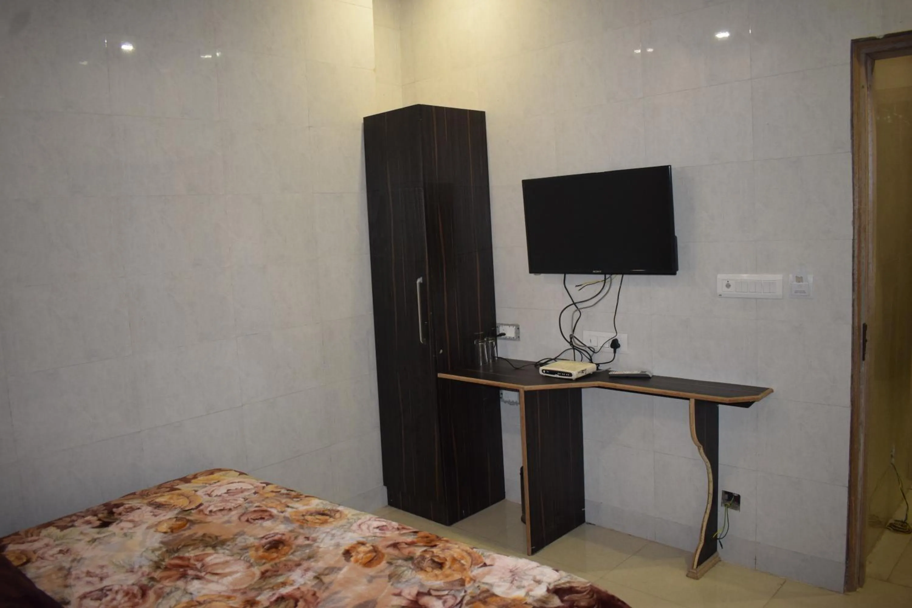 TV and multimedia, Bed in Hotel Star Light