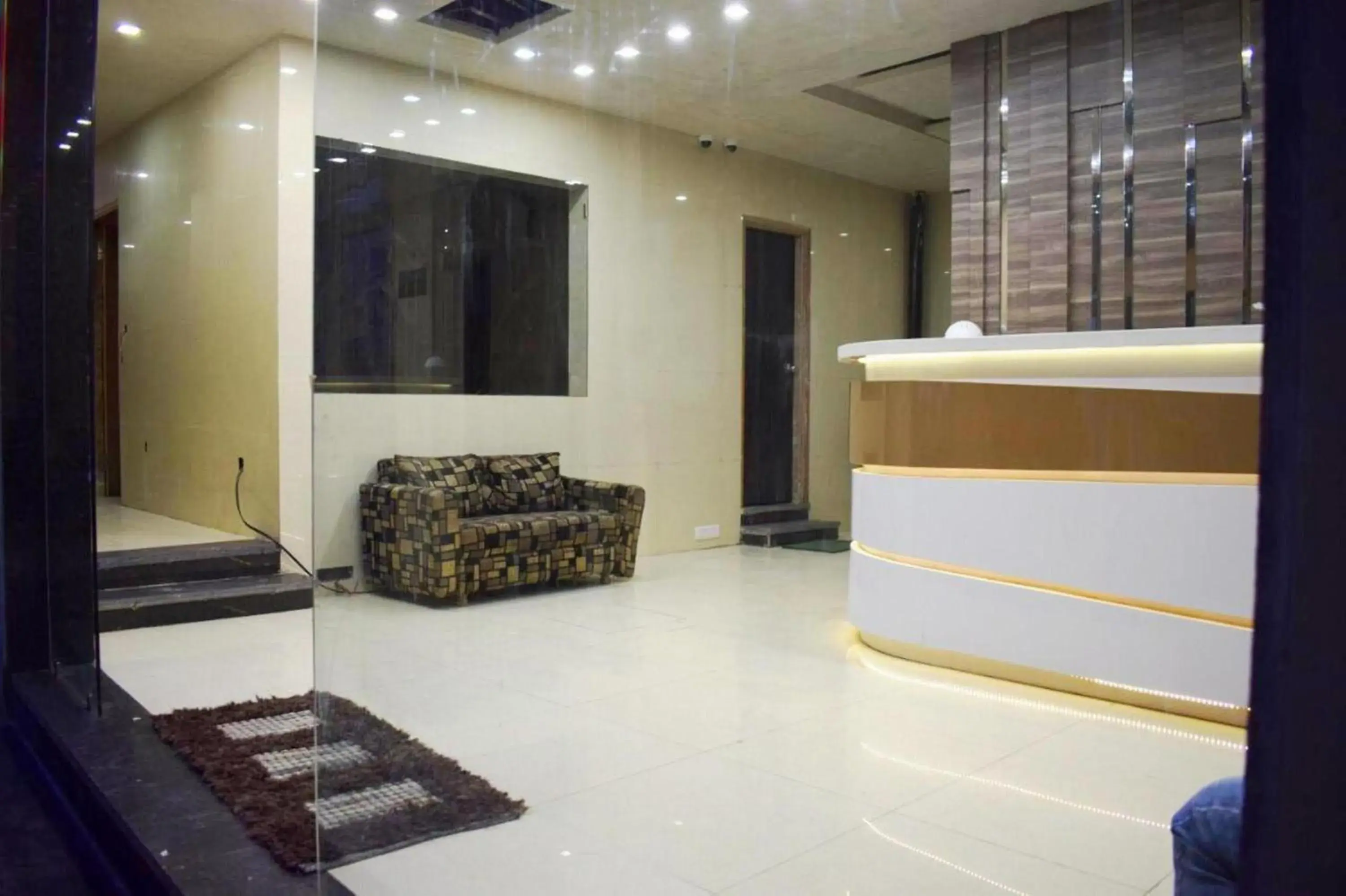 Lobby or reception in Hotel Star Light Lobby or reception in Hotel Star Light