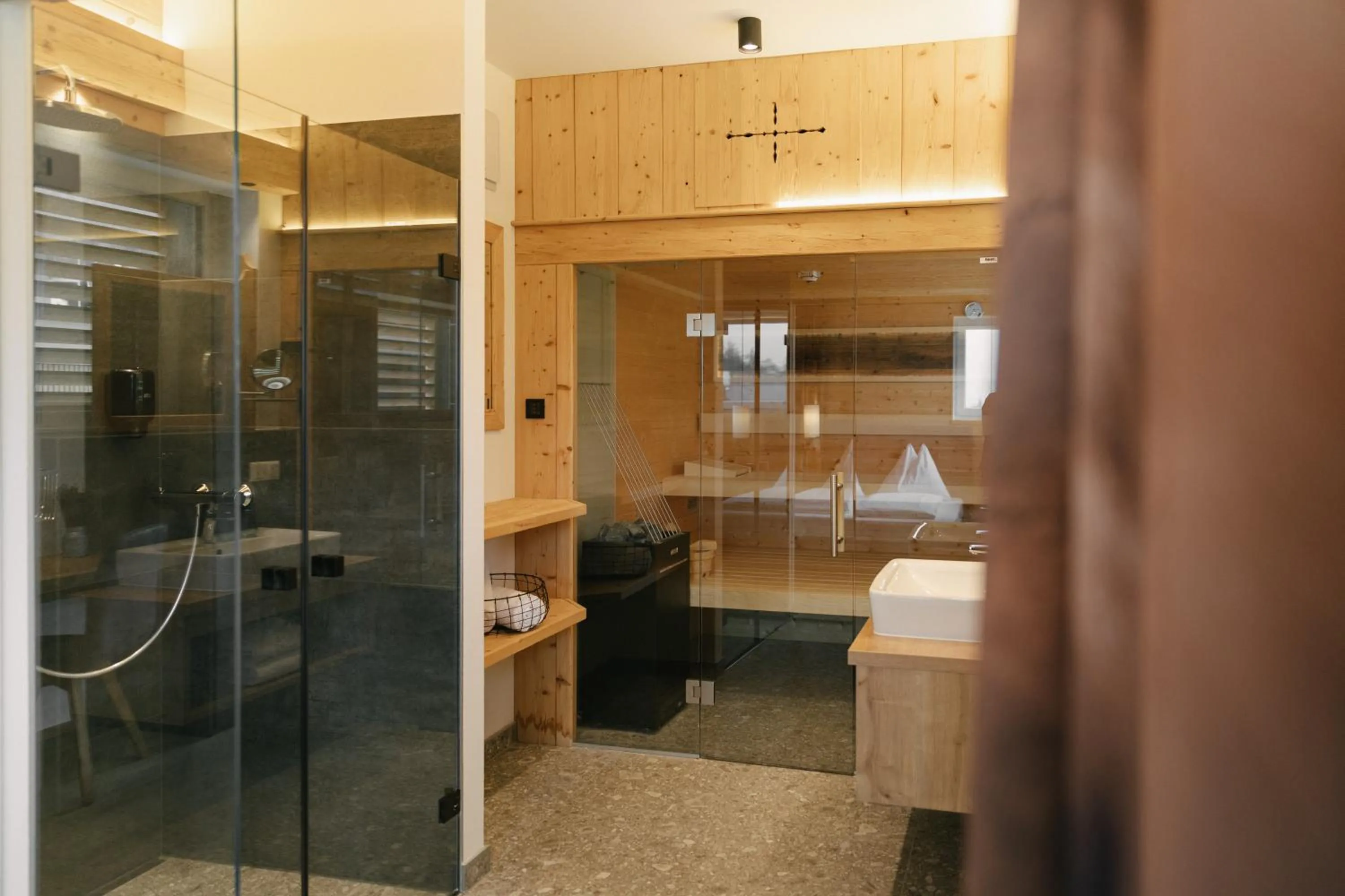 Sauna in Chalet Village by Apart4you