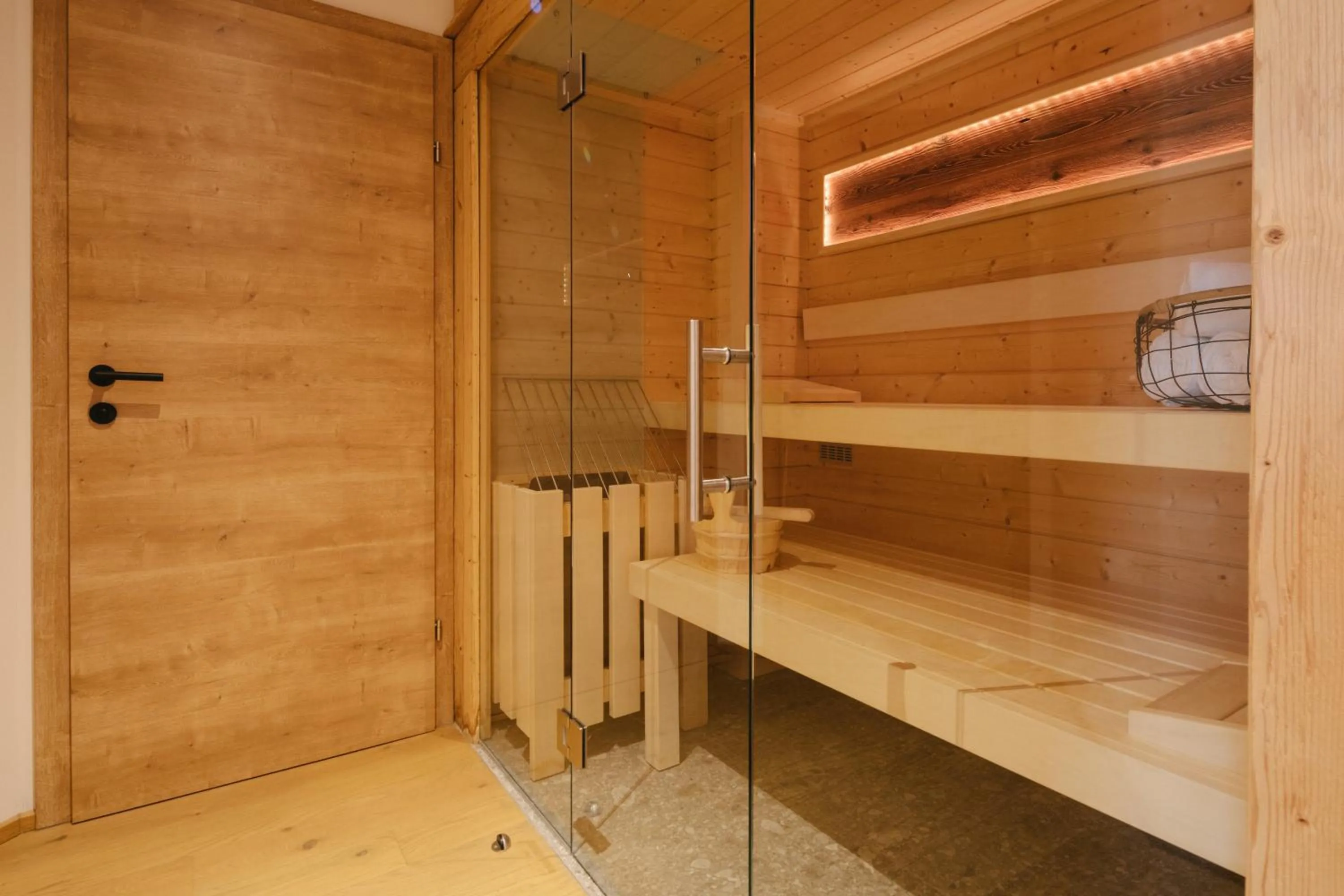 Sauna in Chalet Village by Apart4you