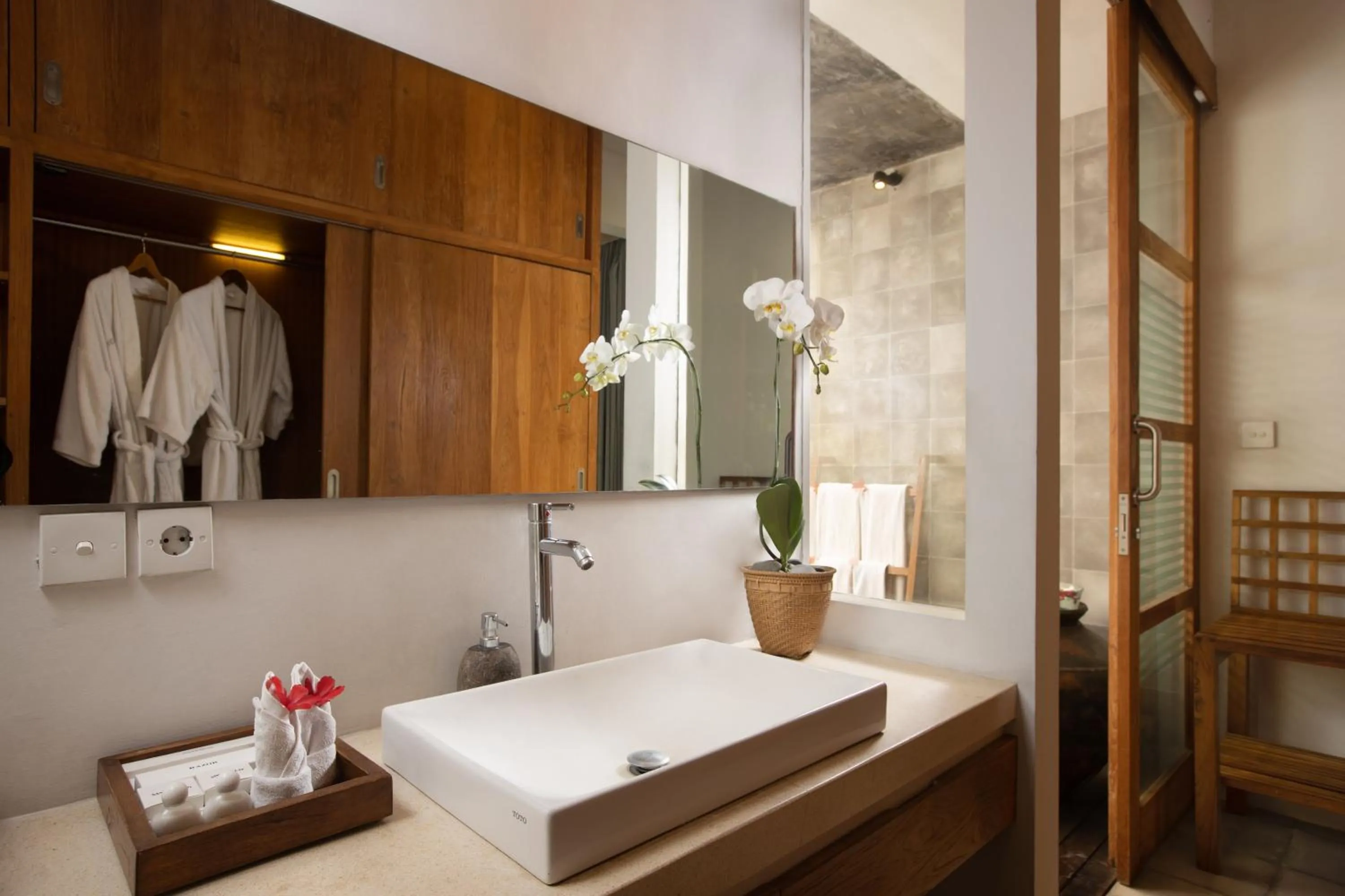 Bathroom in Villa Kayu Lama