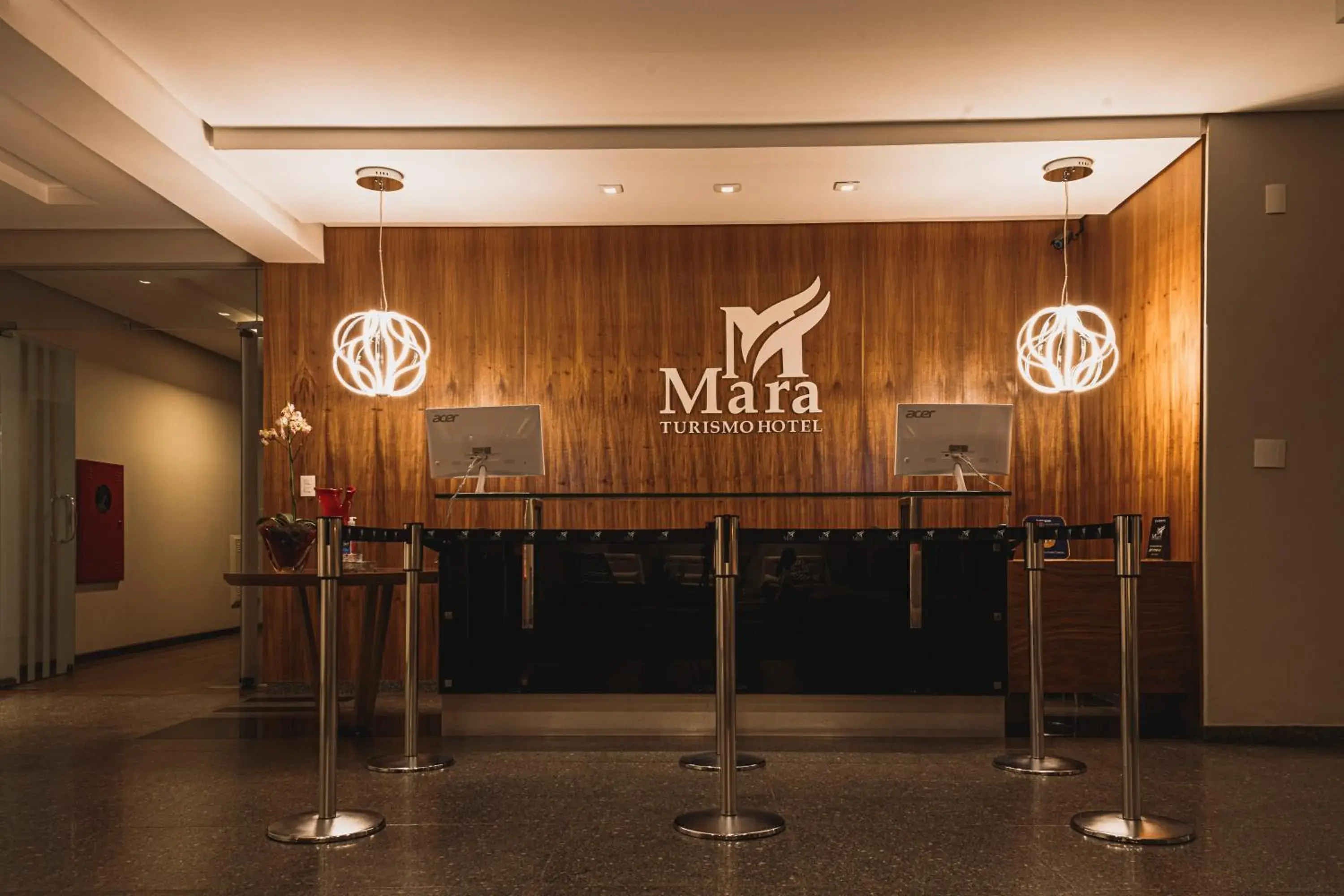 Lobby or reception in Mara Turismo Hotel Lobby or reception in Mara Turismo Hotel