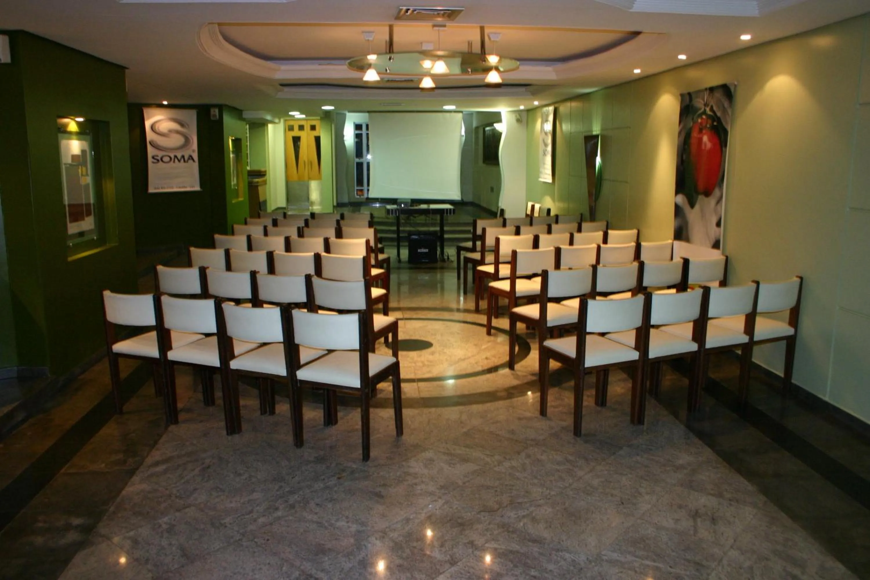Business facilities in Mara Turismo Hotel