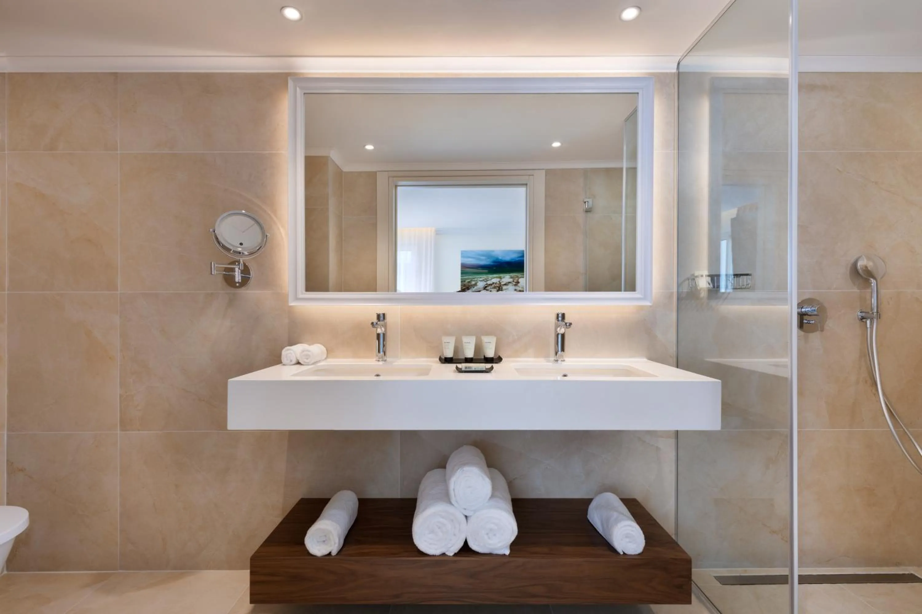 Shower in Herbert Samuel Milos Dead Sea