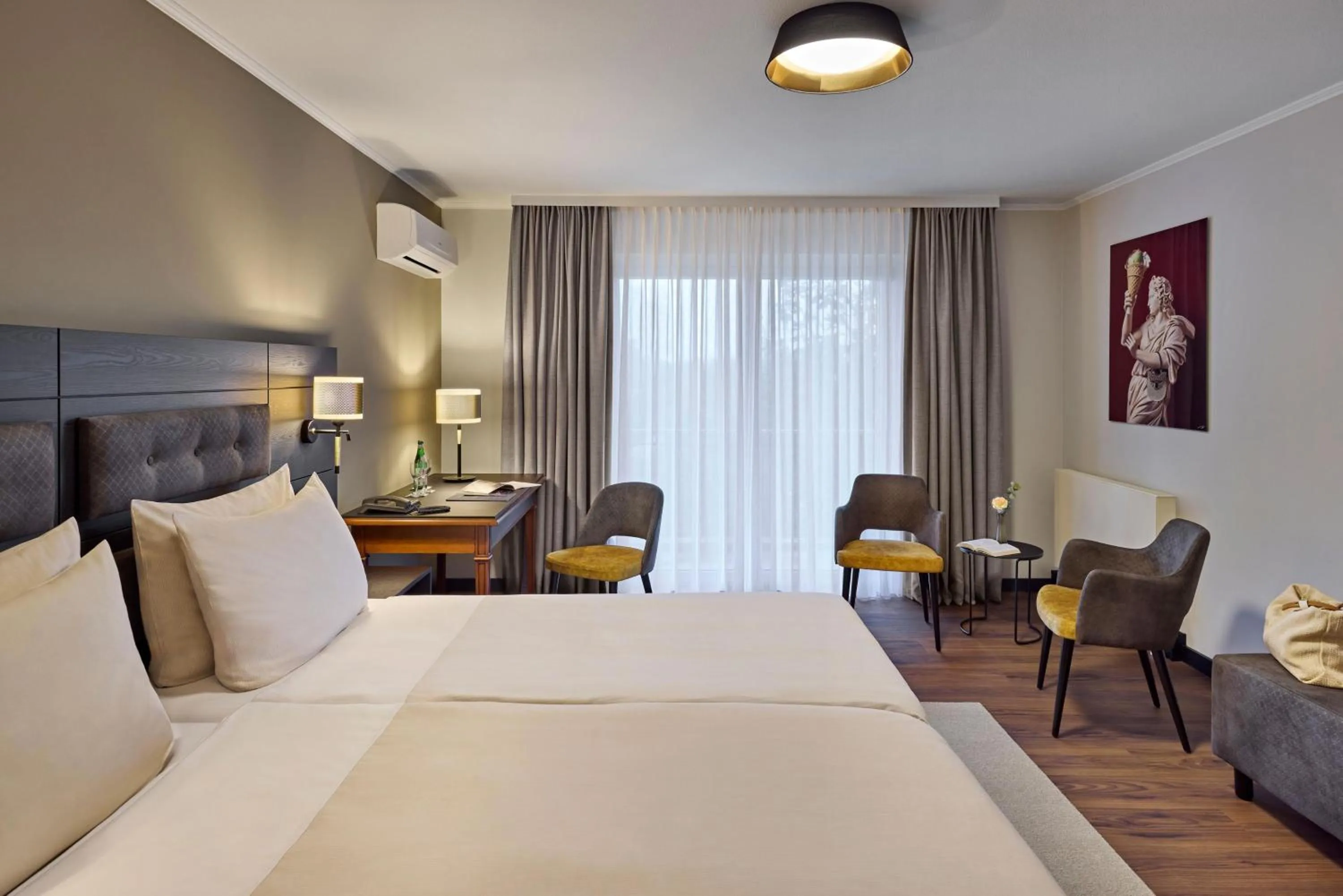 Bedroom, Bed in Dorint MARC AUREL Spa & Golf Resort